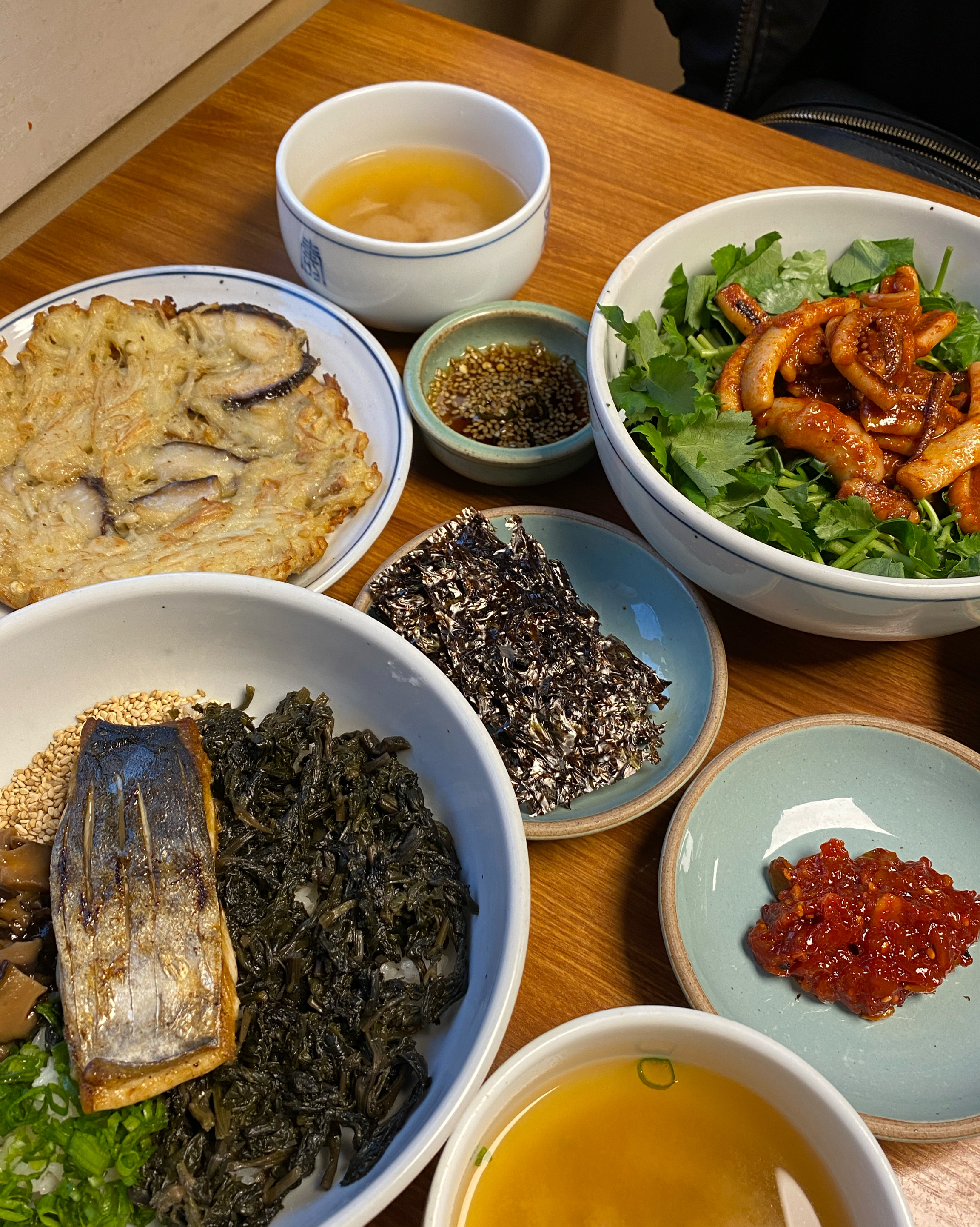 깔끔하고 정갈한 한 상이 정말 인상적이었어요. - 대구 맛집 향택