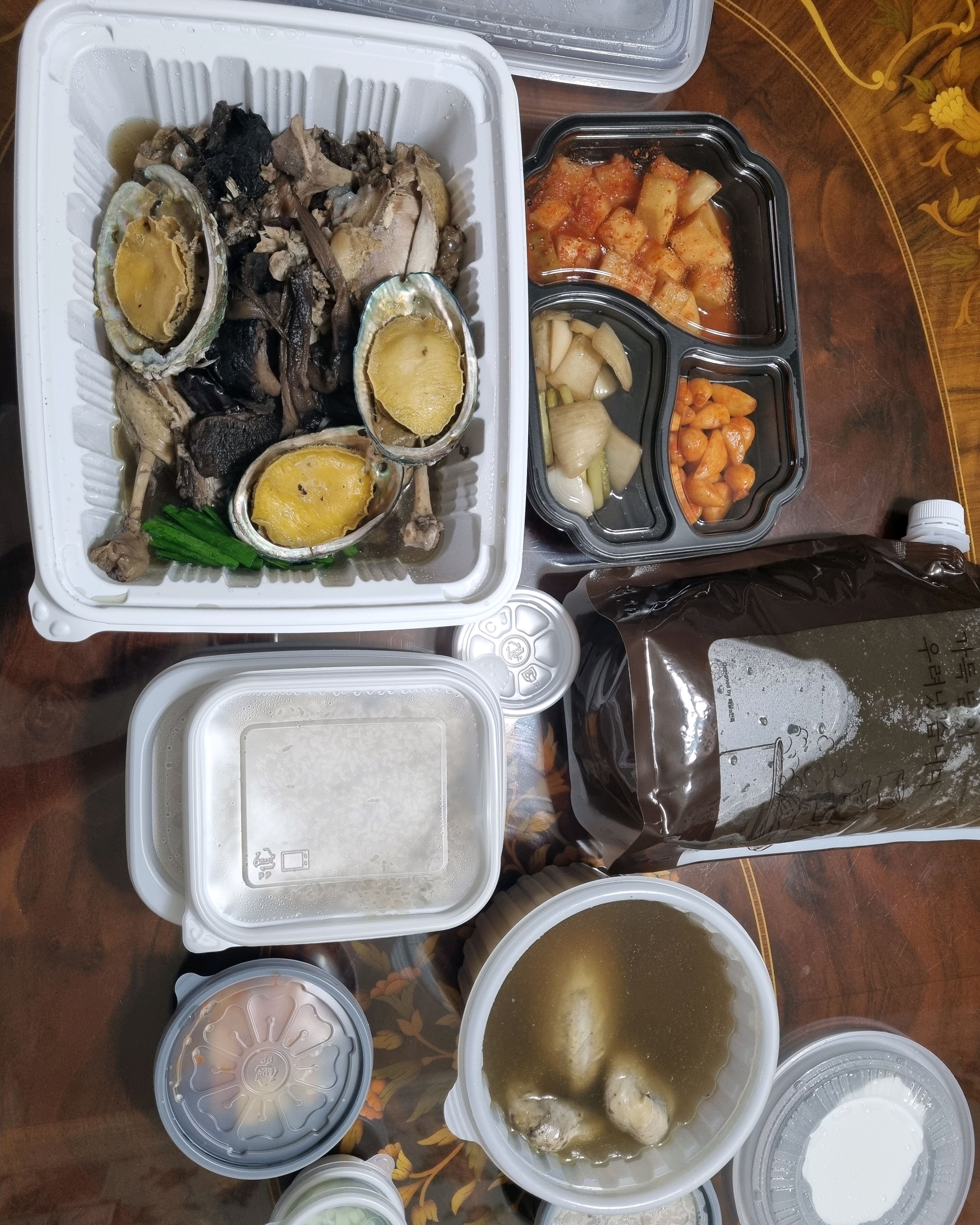 깔끔한 포장 감사합니다! - 대구 맛집 성서 제1능이버섯 능이백숙