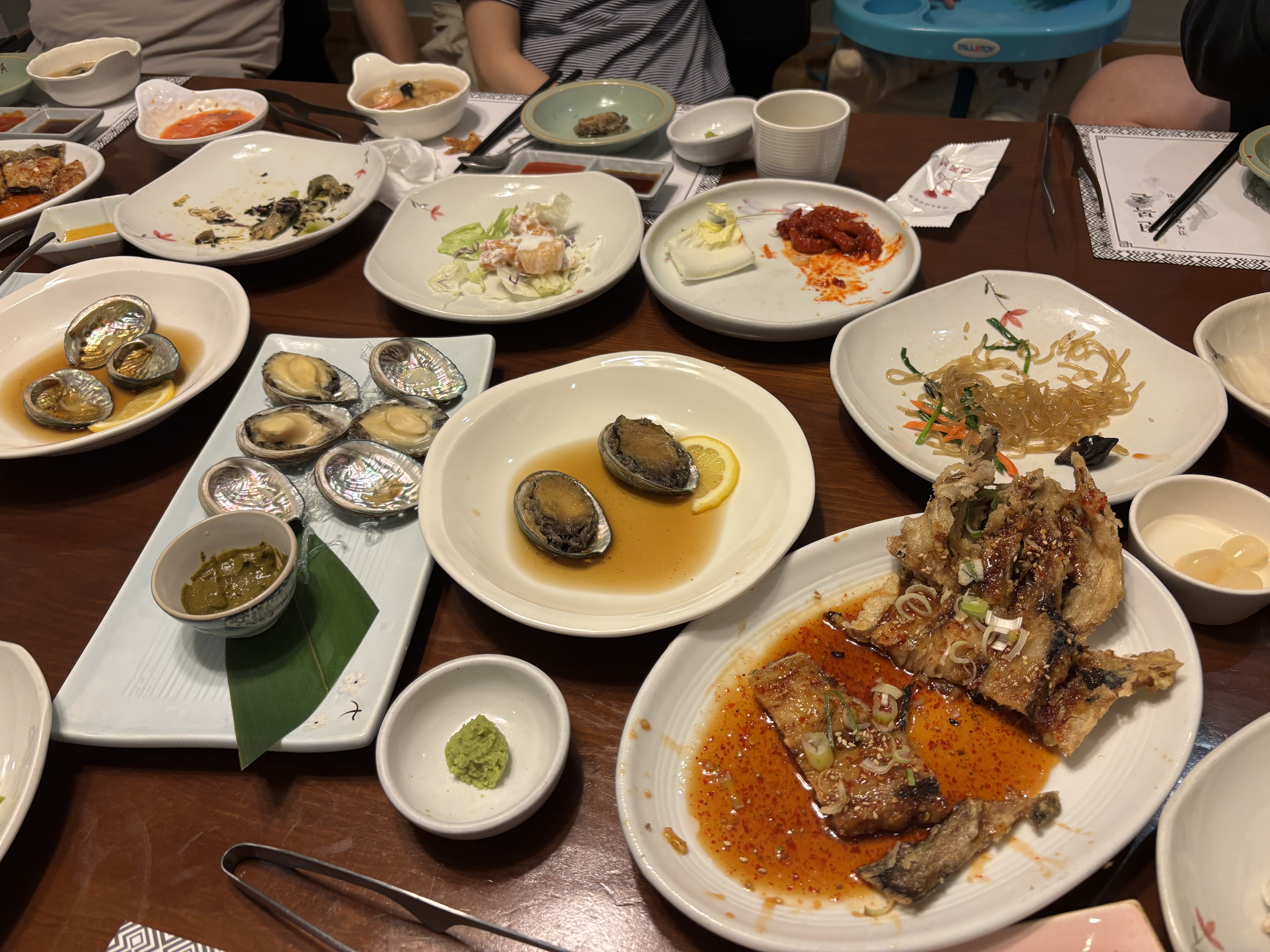 가족과 함께 맛있고 즐거운 식사 시간 보냈어요~~! - 구월동 맛집 전복촌