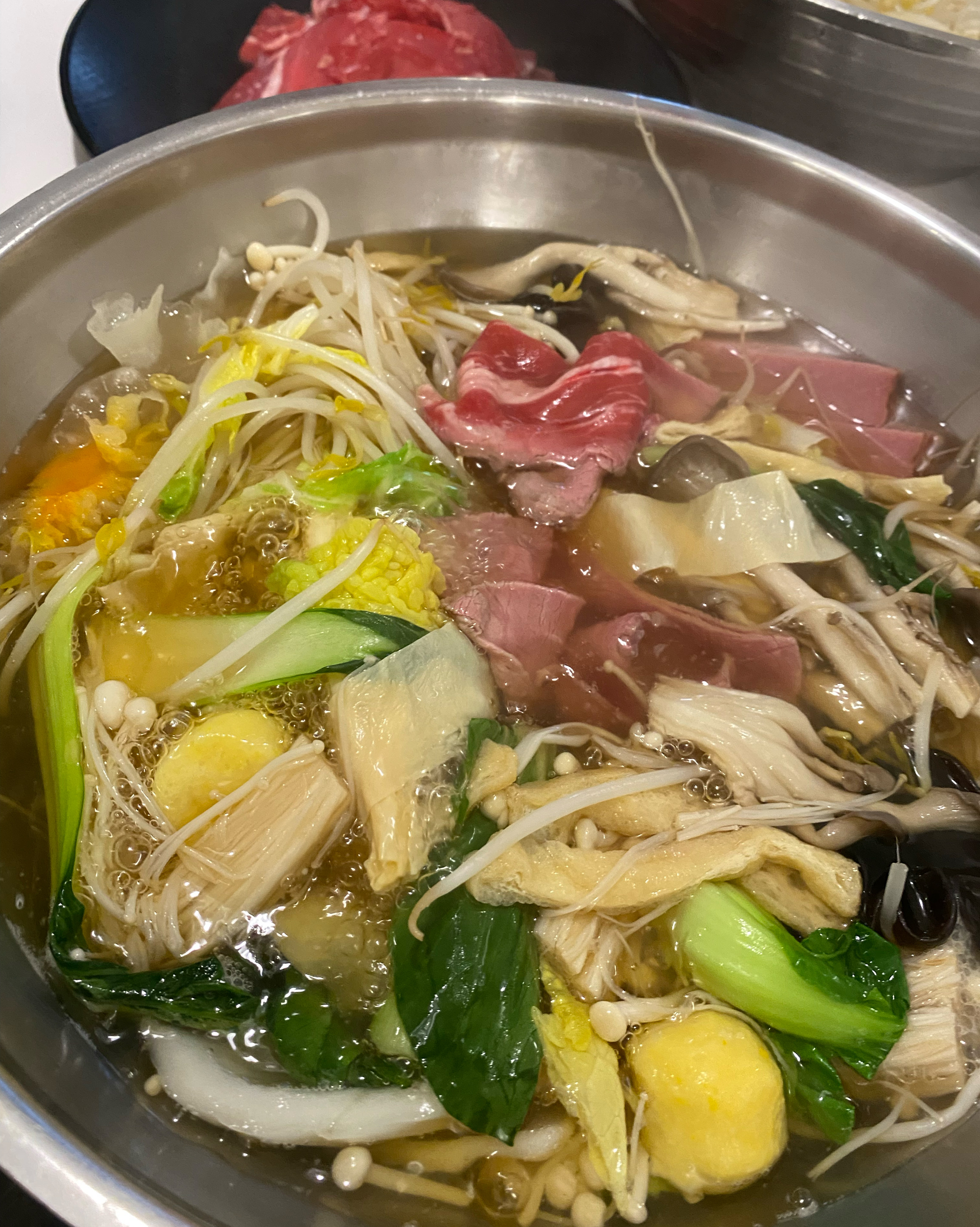 맛있고 재료들이 신선해요!! 매장이 넓어 단체고객도 좋으실거같아요! - 대전 맛집 퐁당 유성점