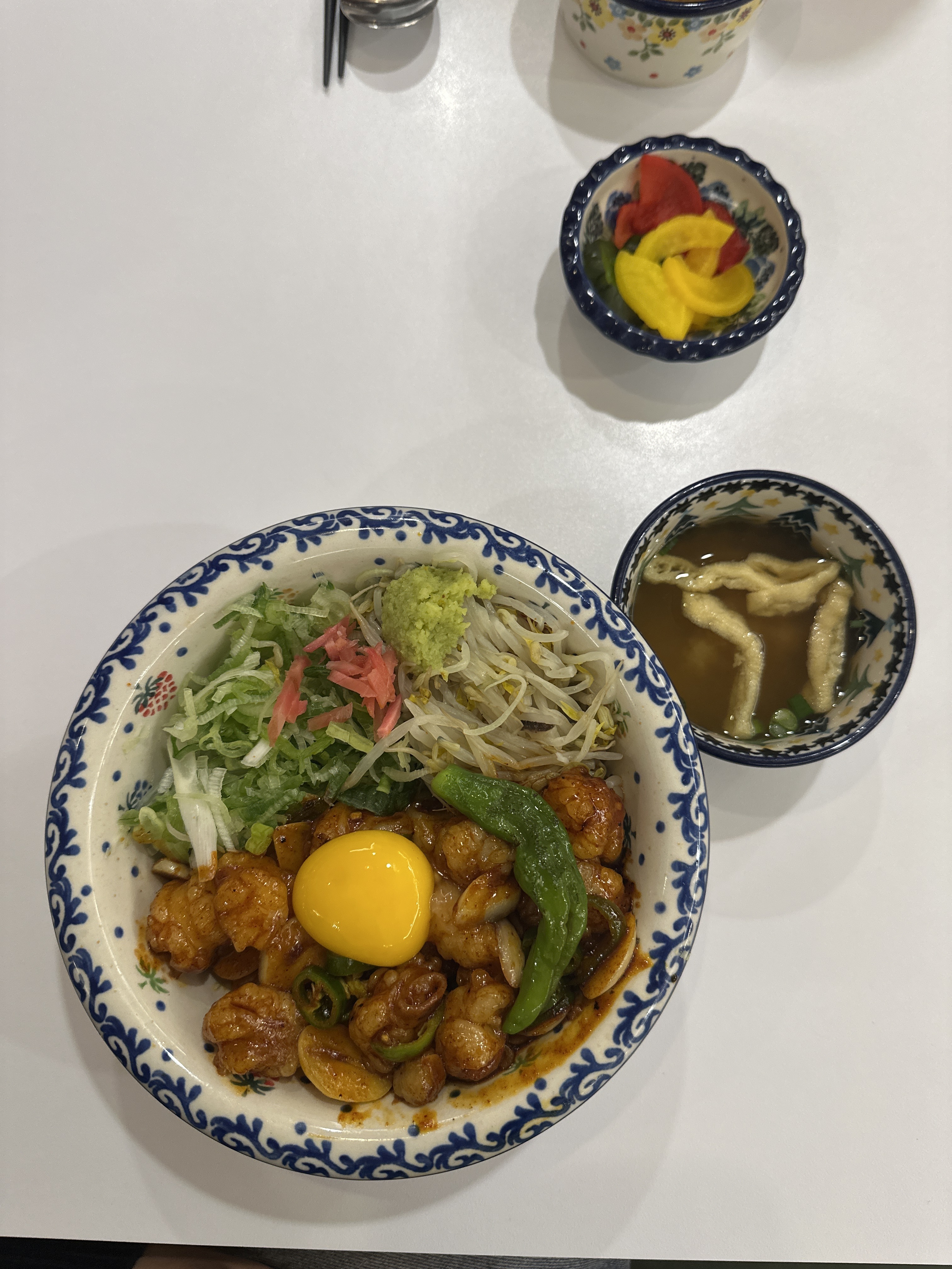 대전에 있는 미도인에 다녀왔는데, 대창덮밥이랑 스테이크덮밥 둘 다 정말 맛있었어요. - 대전 맛집 미도인 대전은행