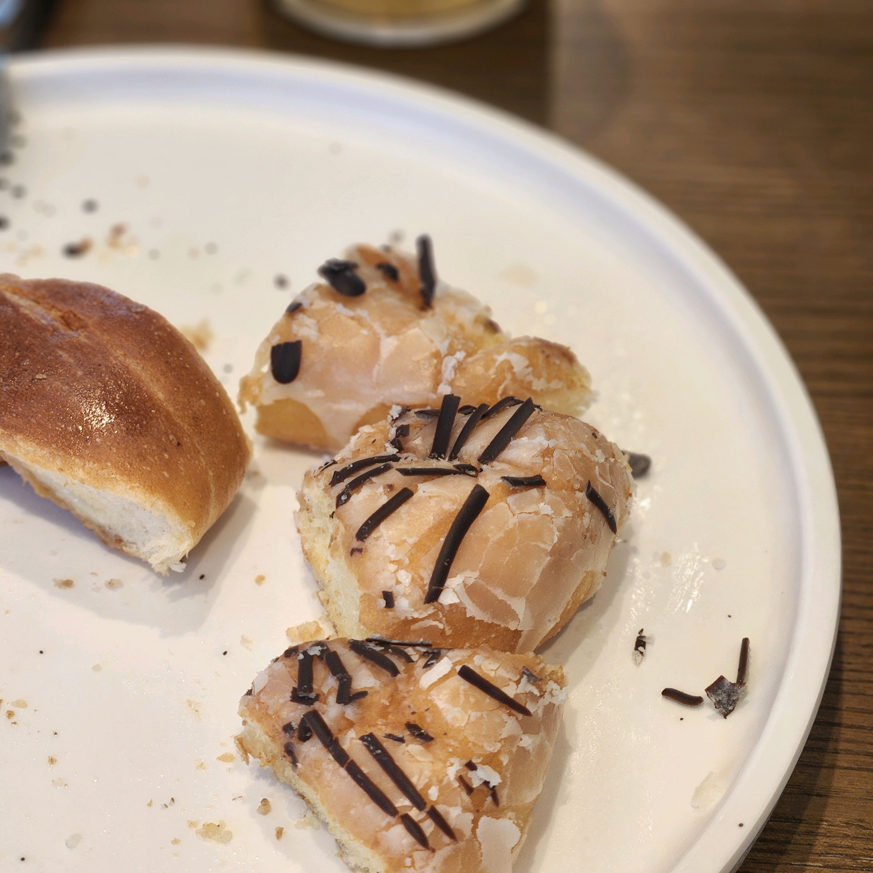 빵도 맛있고 음료도 맛있어요!!^^ - 대전 맛집 연선흠베이커리카페