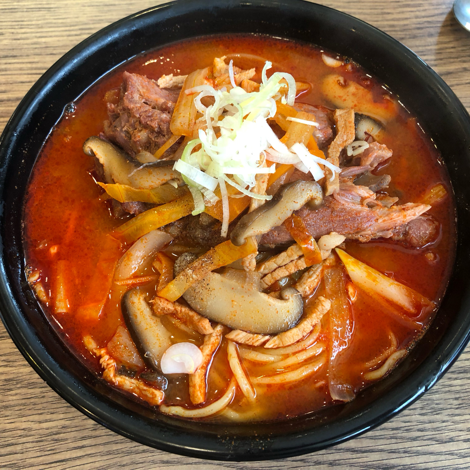 인스타에서 보고 갔는데...생각보다 양도 적고 맛도 그냥 그런데 탕수육은 가격대비 양이 넘