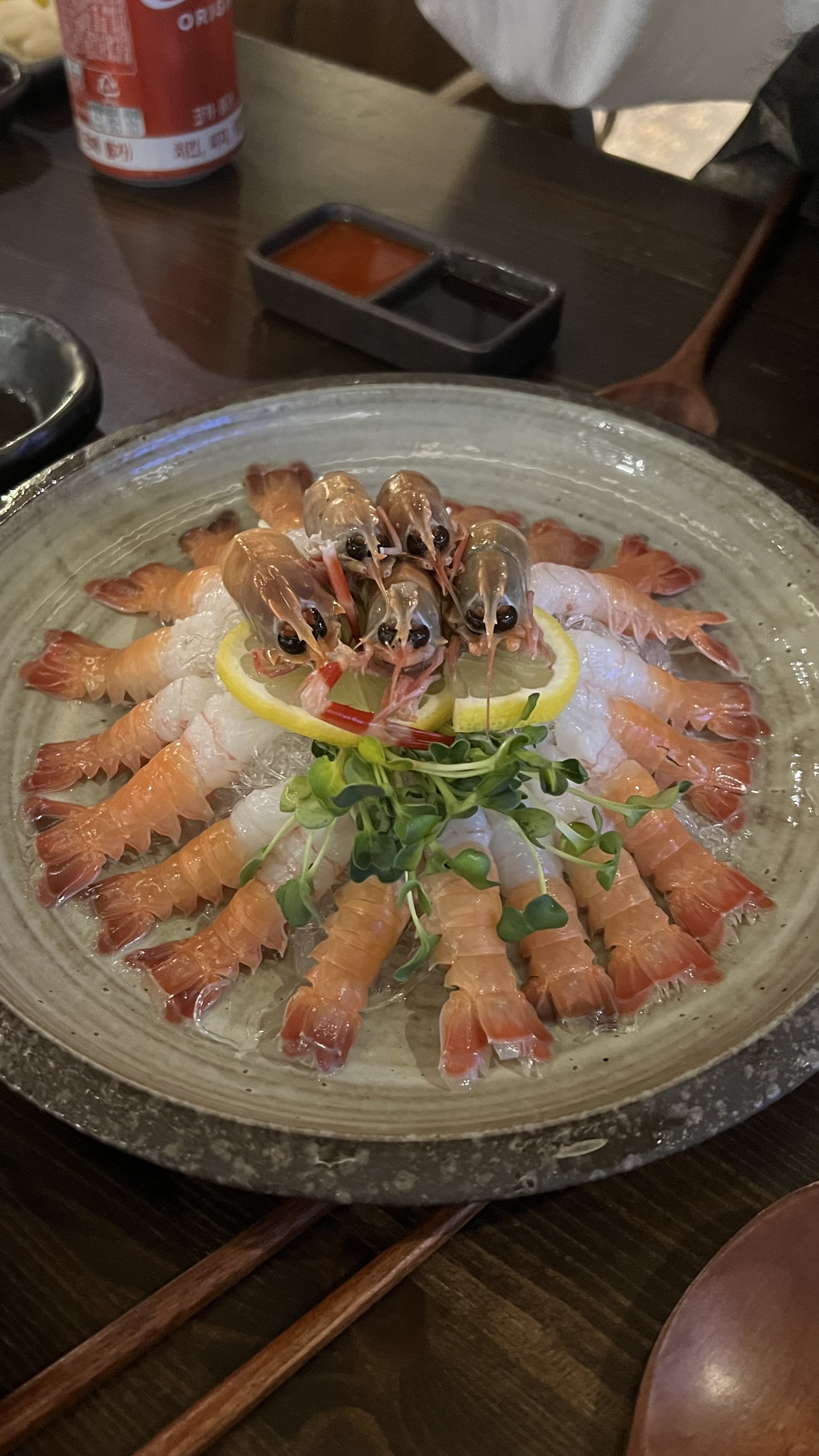 딱새우회가 신선하고 맛있어요✌🏻 - 제주 맛집 훈남횟집