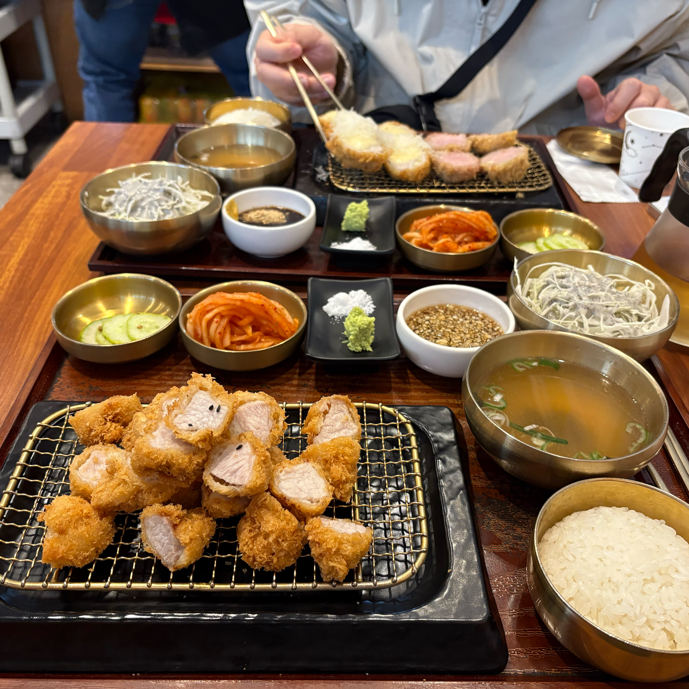 삼겹카츠 불맛 나서 너무 맛있어요~~ - 대전 맛집 숯불돈까스