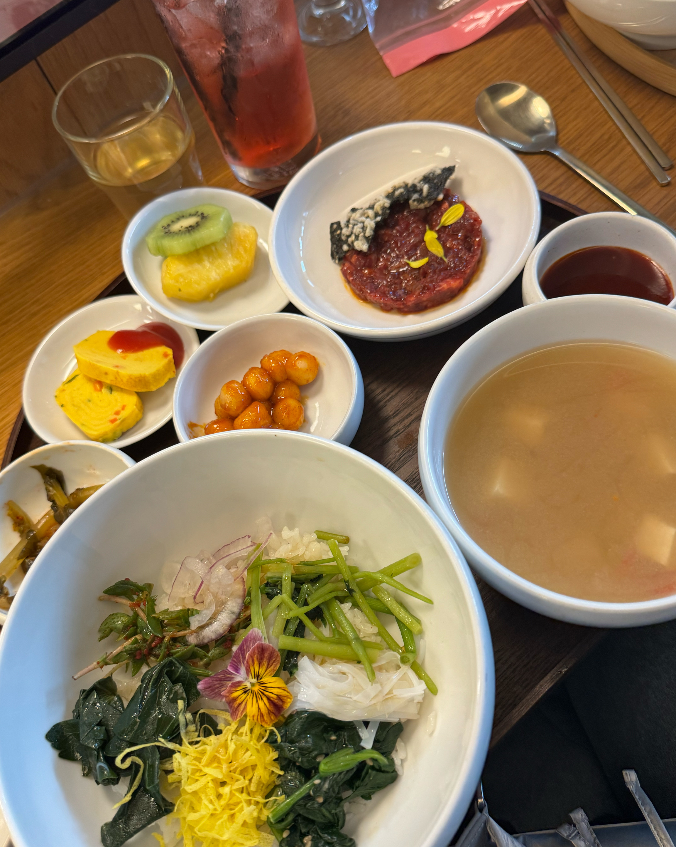 친절하시고 음식 너무깔끔하고맛있습니다 다음에도올게요 - 성수 맛집 다반 성수점