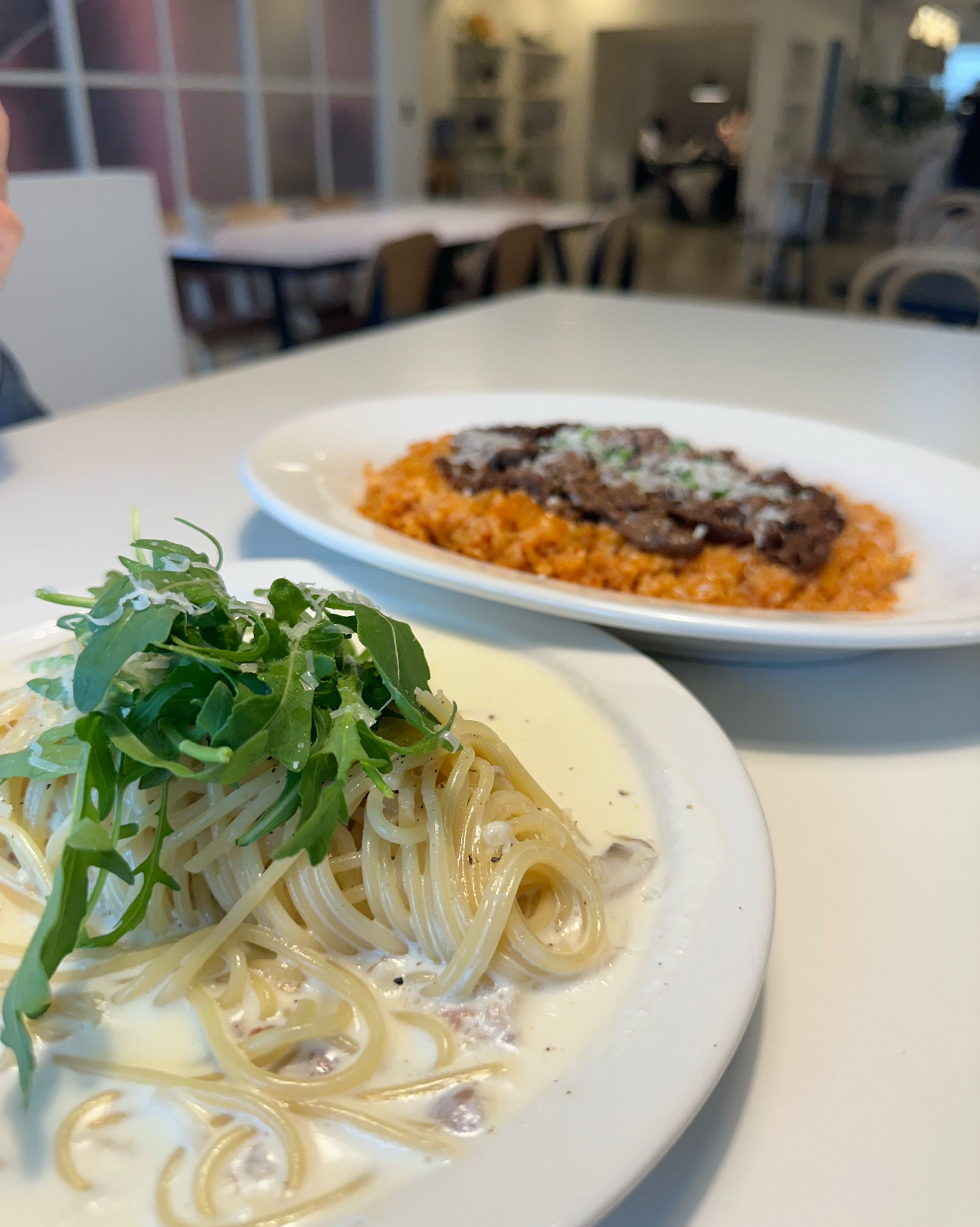 양도 많고 맛도 맛있어요! 특히 깍두기 볶음밥이 진짜 맛있어요 추천드려요!!! 대전오면 한