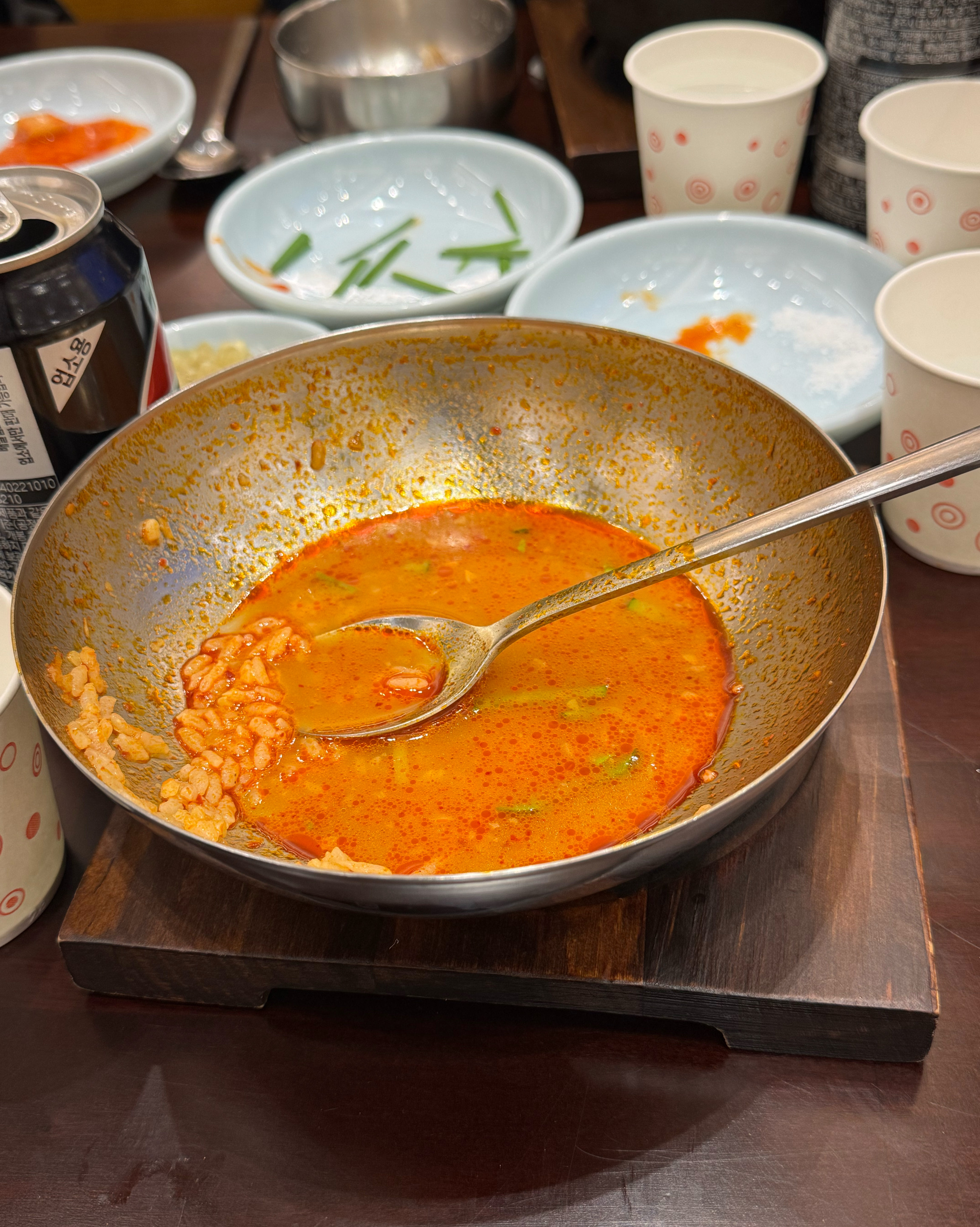 정신차려보니 어느새 비워진 대접이있네요.. 너무나 맛있습니다! - 대구 맛집 산더미 미성돼지국밥 경대점