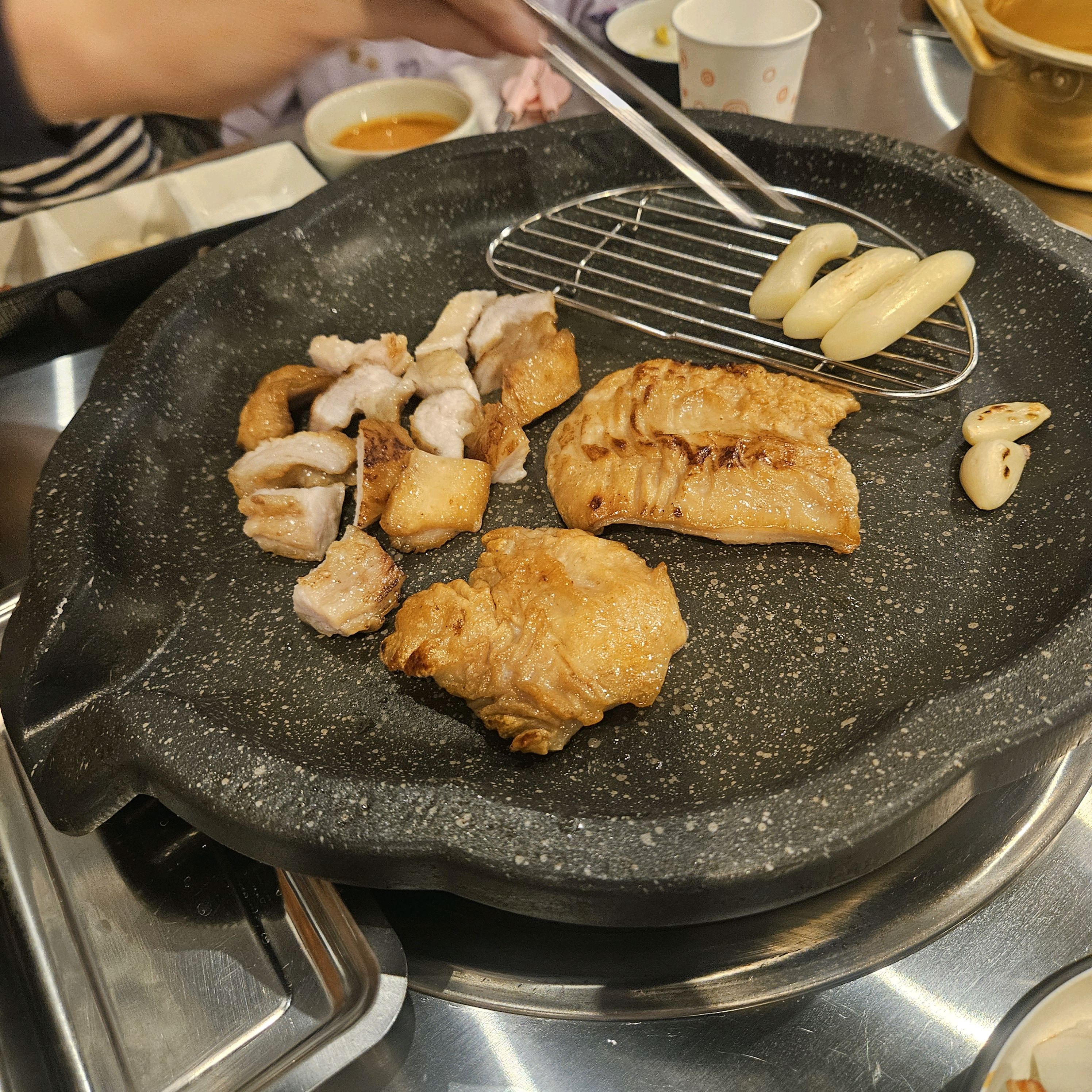 맛있고 서비스가 좋아요. - 대구 맛집 연막창 침산고성직영점