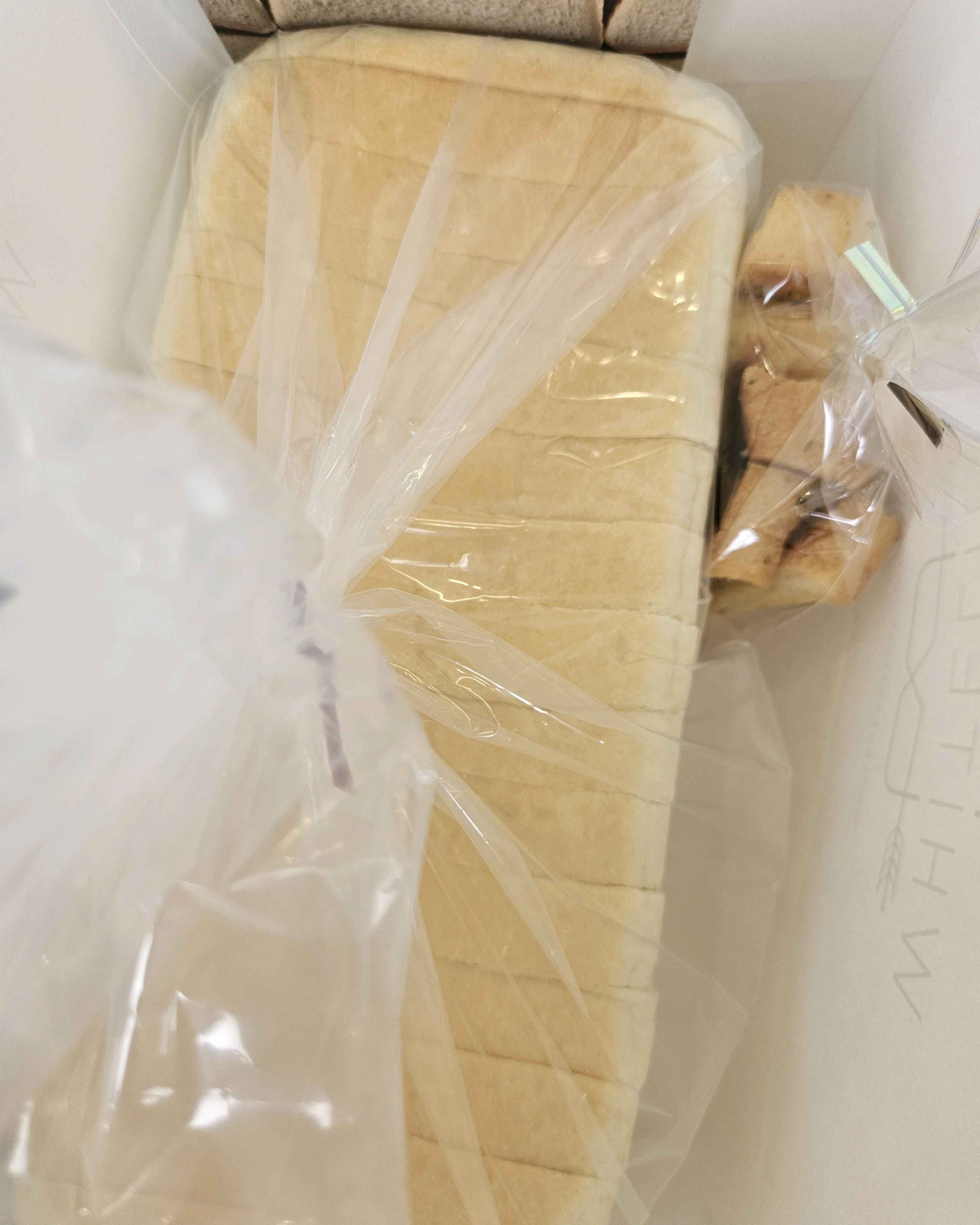 아이들 간식으로 아내가 필요하다고 해서 구입했는데 잘 산거 같아 만족하고 있습니다 - 대전 맛집 화이트리에 둔산점