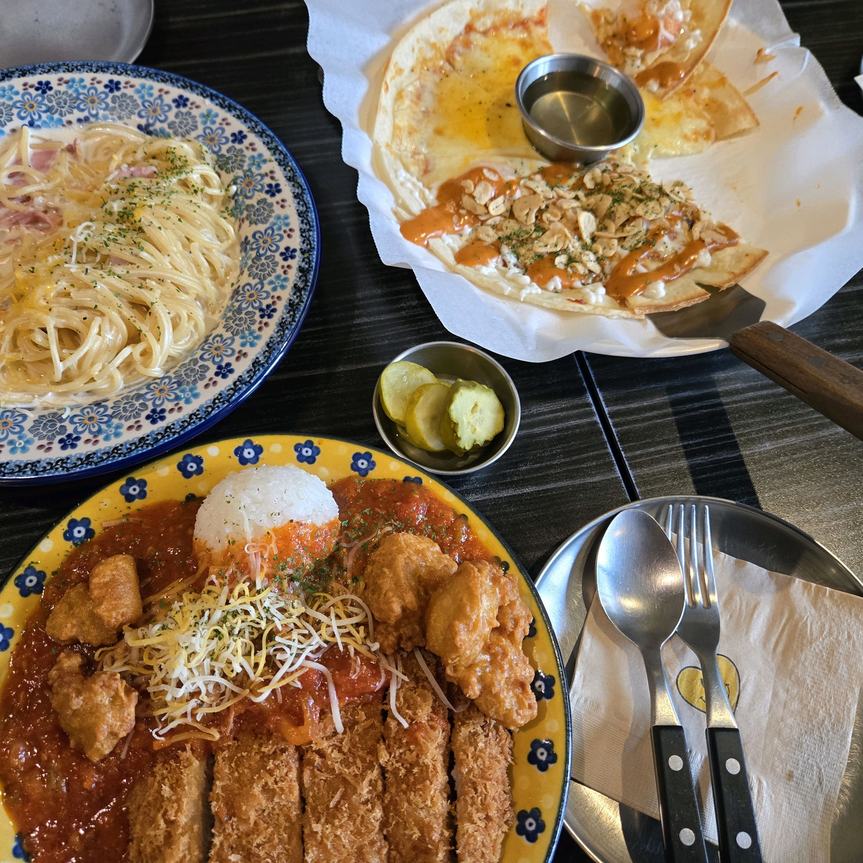 음식이 깔끔하고 너무 맛있어요 - 대전 맛집 씨멘트 궁동충남대점