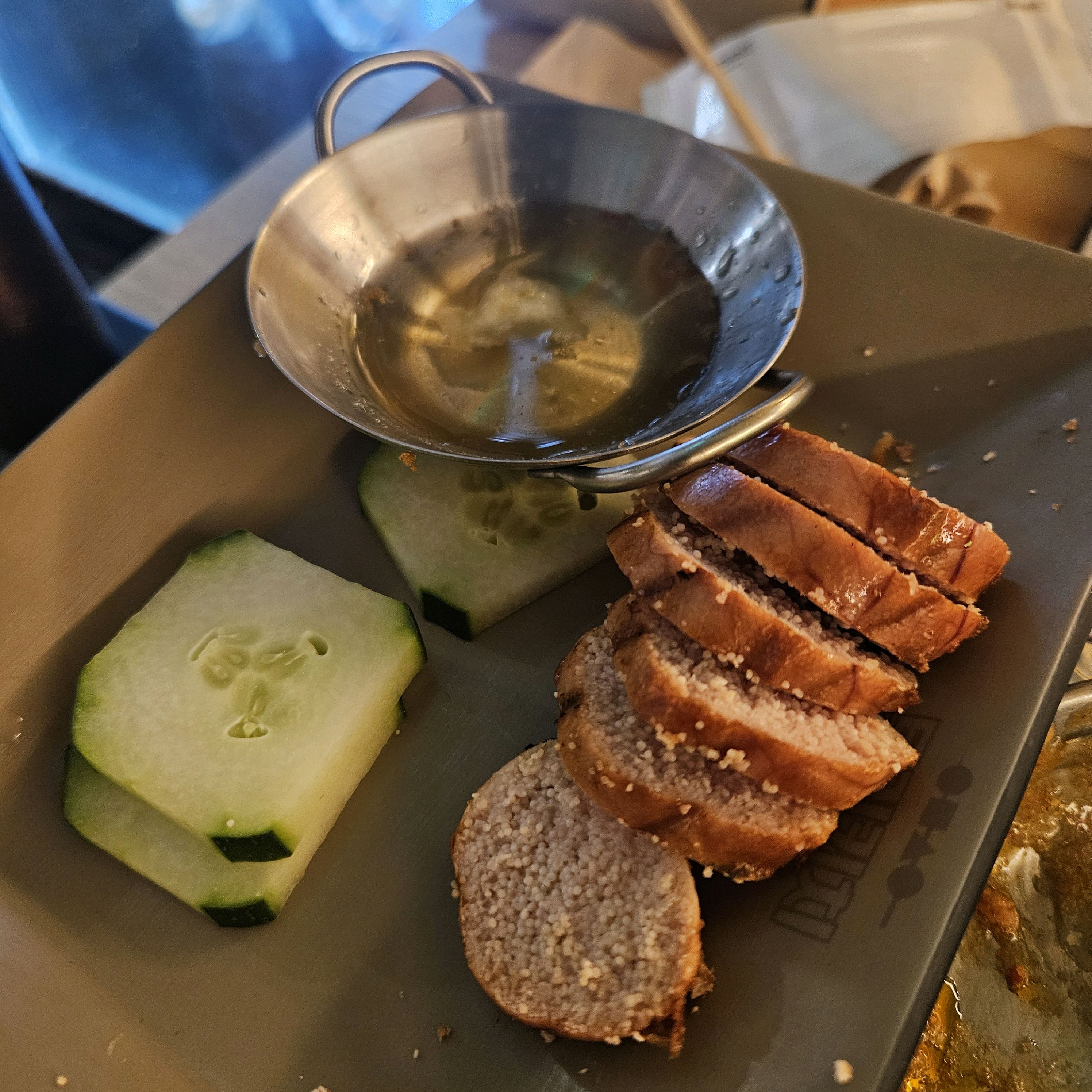 정신없이 먹느랴 사진을 제대로 못찍었지만 명란구이 진짜 맛있습니다!! - 성수동 가성비 좋은 감성 데이트 맛집 토리키치 성수점