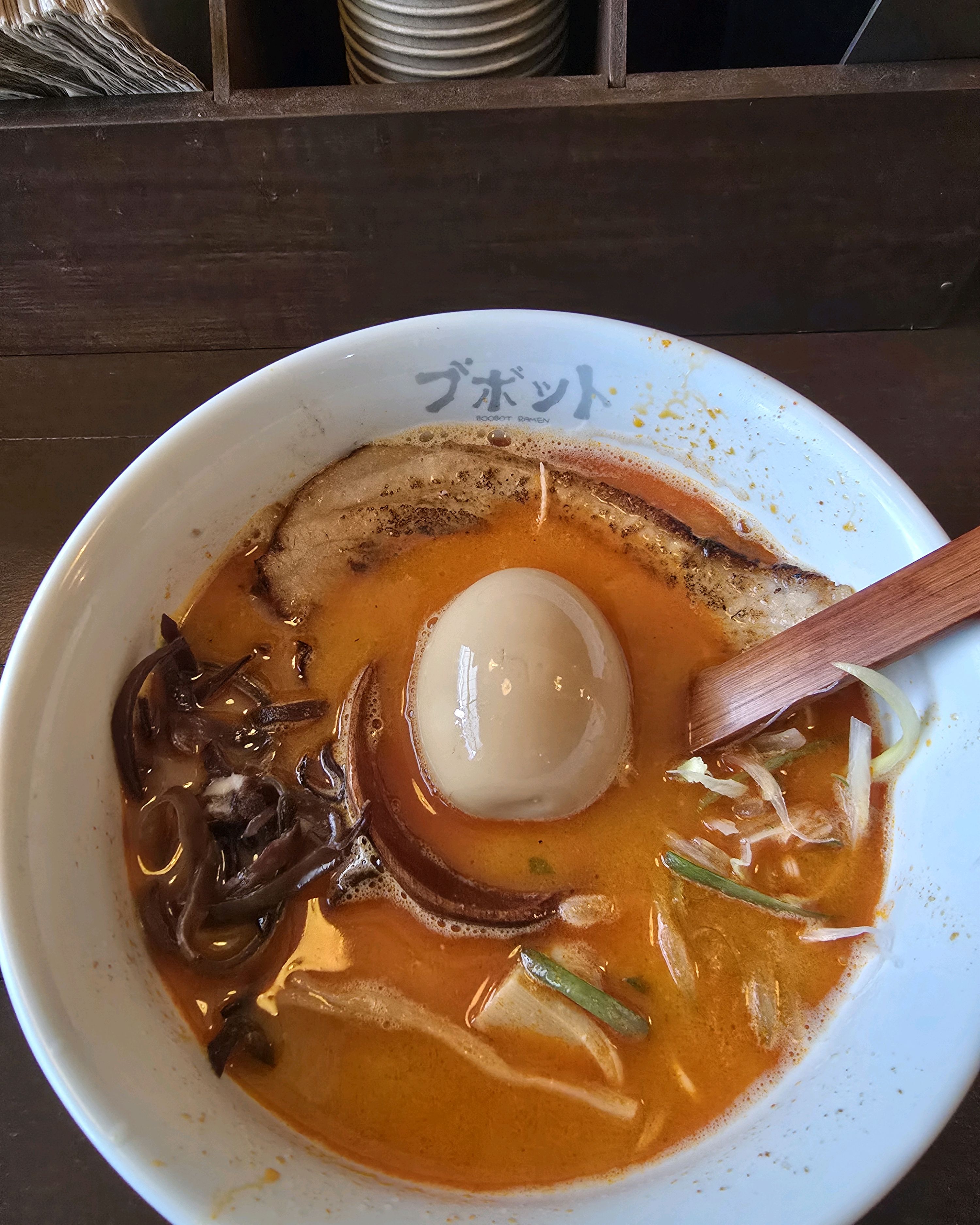 토리카라이랑 차슈동 정말 맛있게 먹었습니다! 차슈가 진짜 부드럽고 맛이 진해서 좋았습니다!