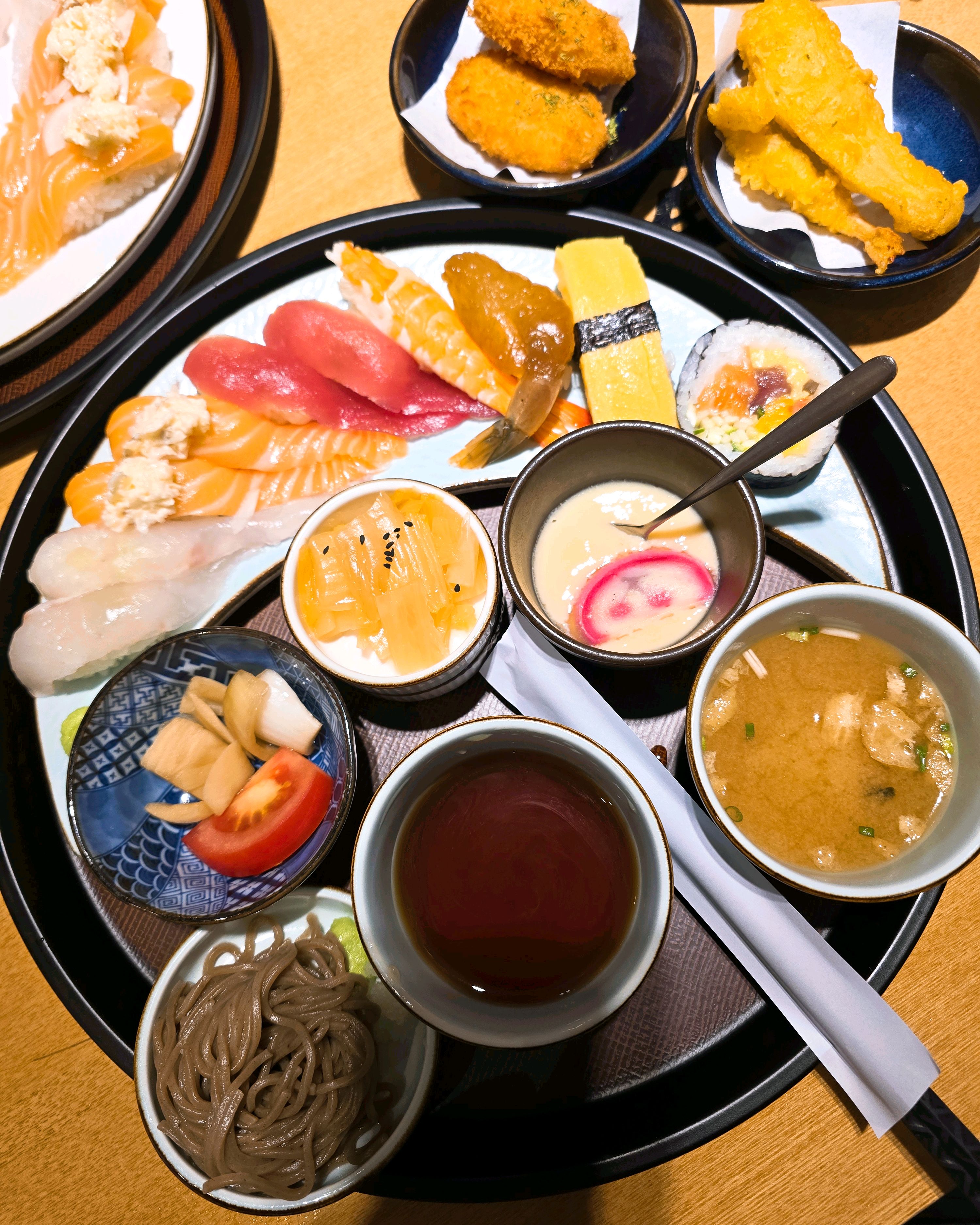 서빙스타일이바뀌었네요 - 대전 맛집 상무초밥 둔산점