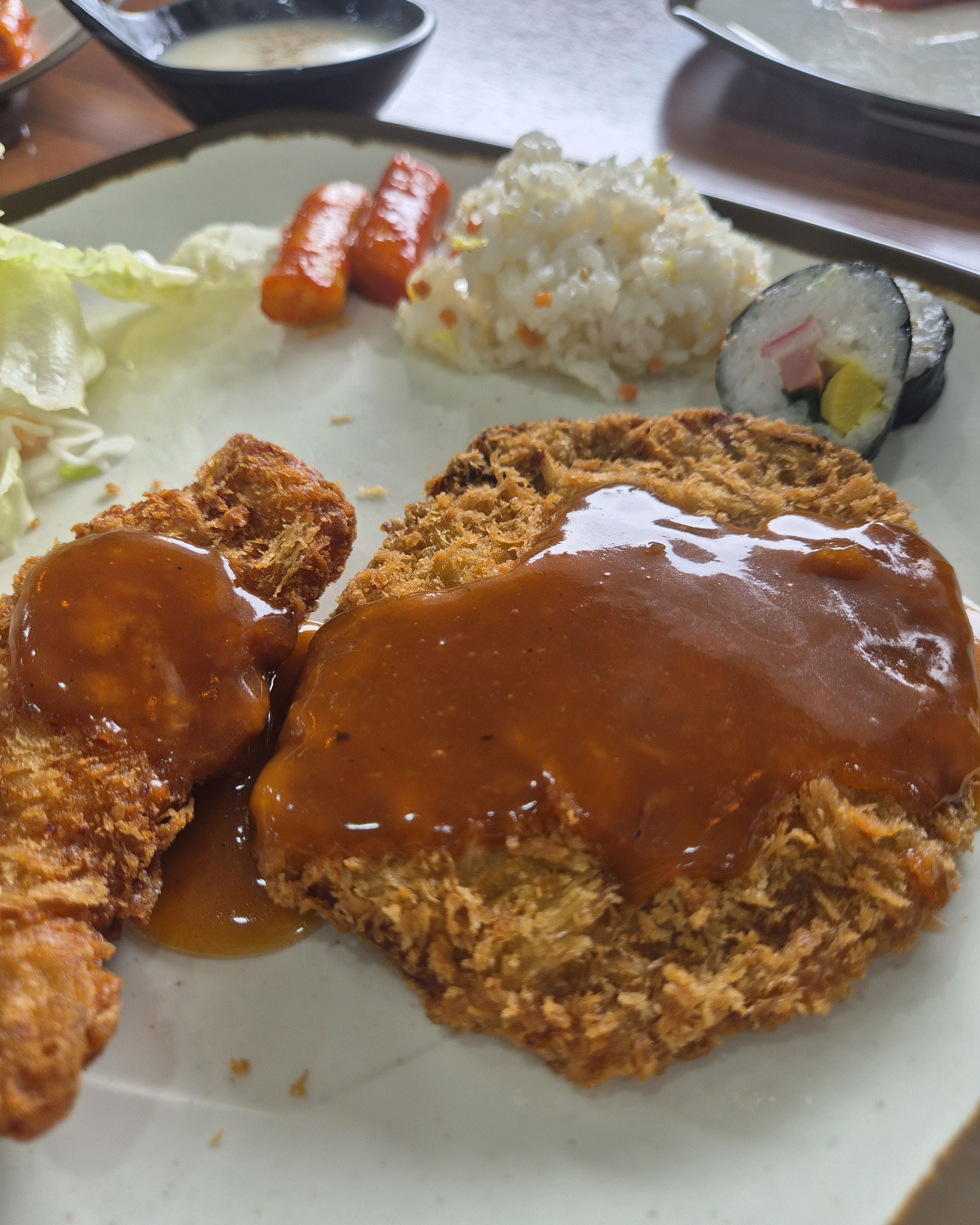 돈까스 외 다양한 메뉴를 먹을수 있어 좋아여~!! - 대전 맛집 일오삼수제돈까스