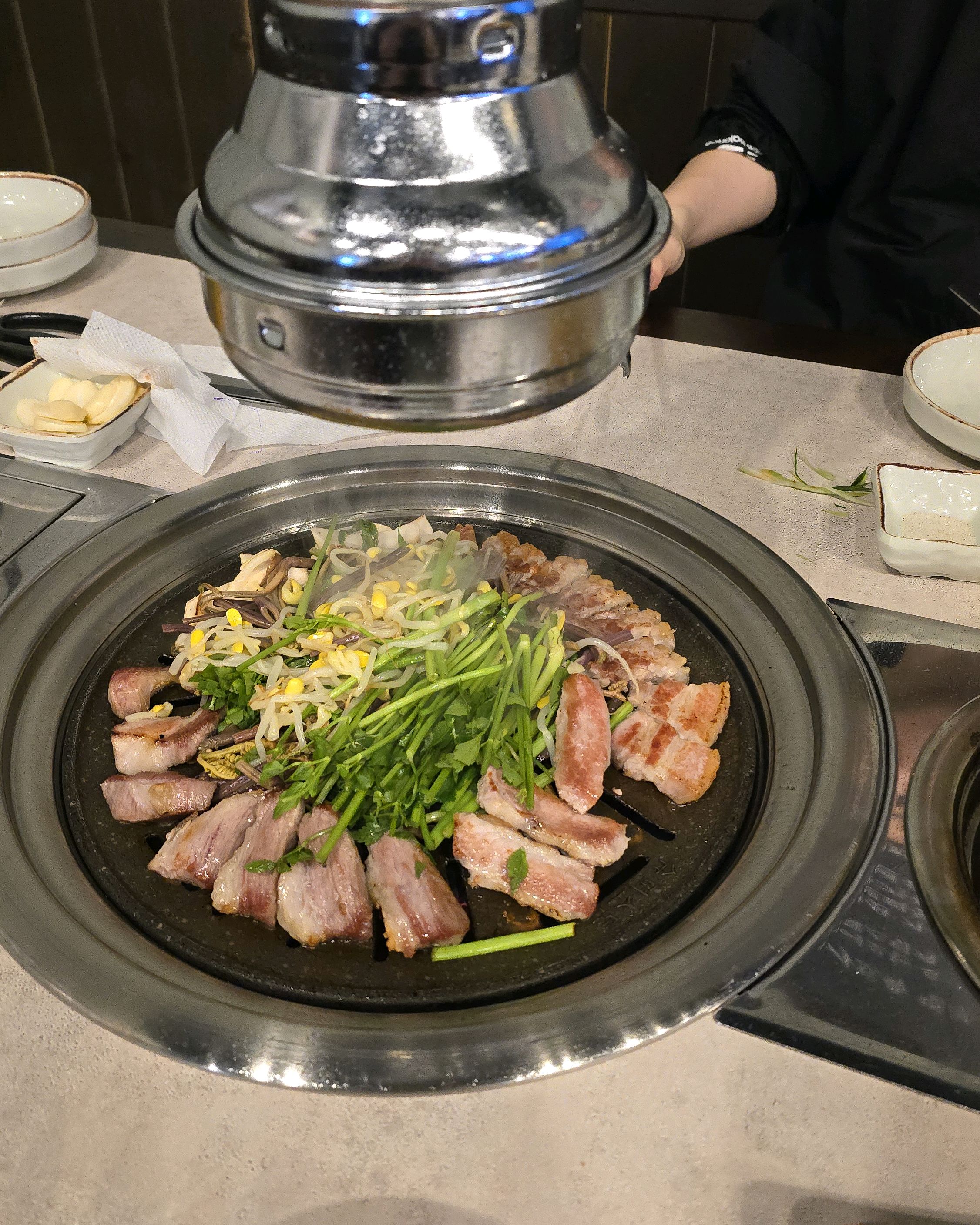 고기가 너무 부드러워요. 같은 고기은데 이렇게 다를수가..? - 대전 맛집 육풍 대전봉명점