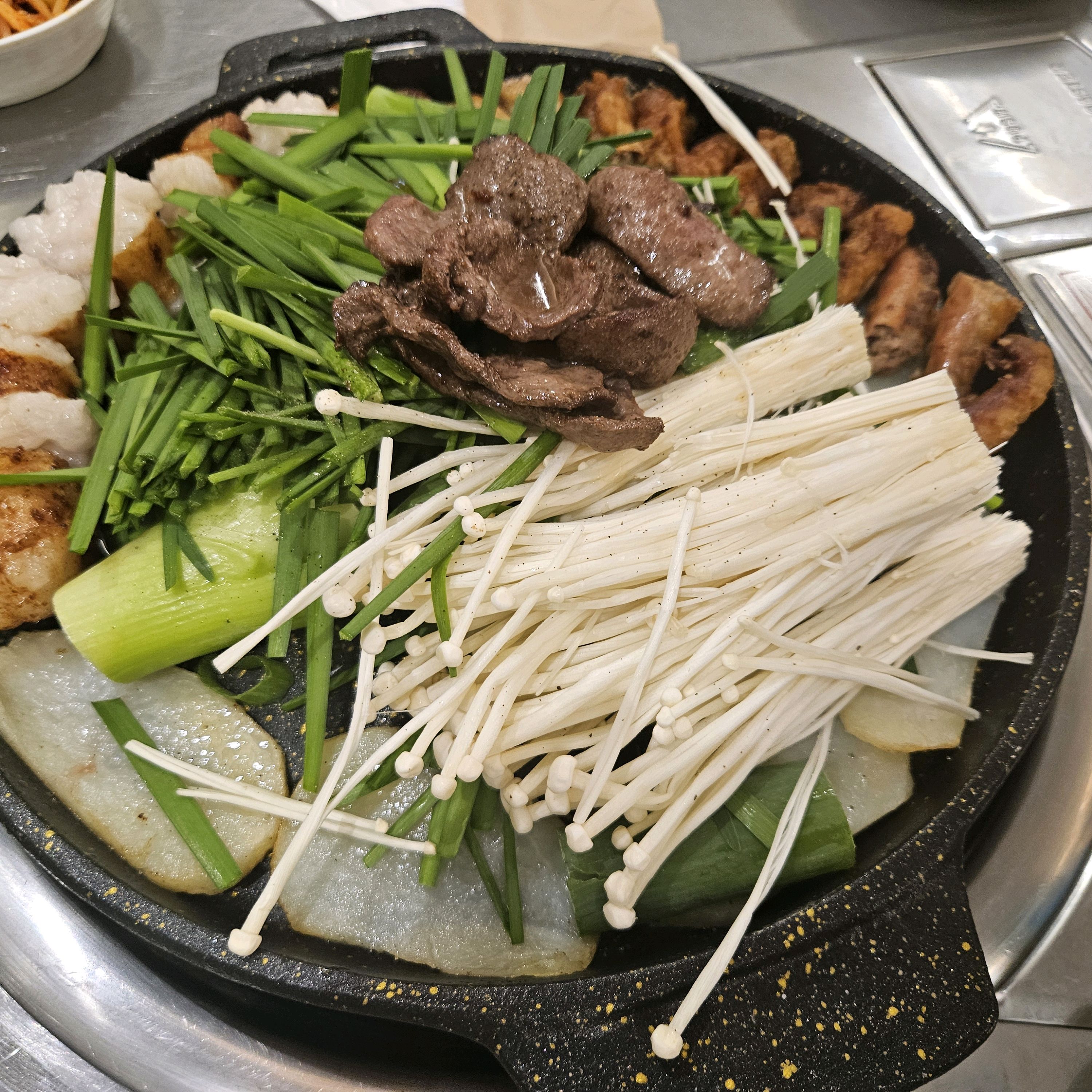 오랜만에 곱창을 먹으러 왔는데 후회없는 선택이었습니다 - 대전 맛집 벽돌곱창 시청본점