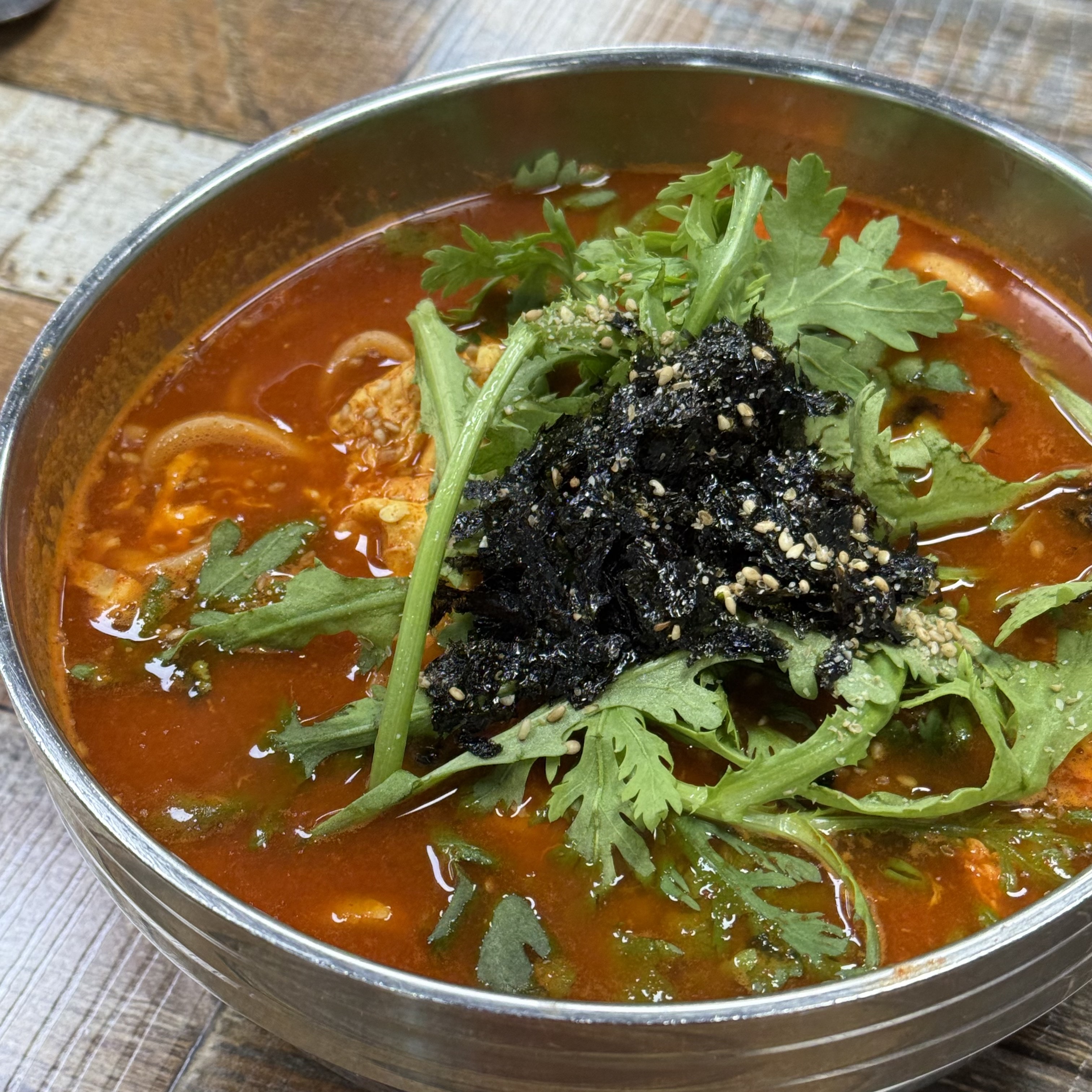 가격에 놀라고 맛에 놀랐습니다 진짜 너무 맛있어요 - 대전 맛집 시민칼국수