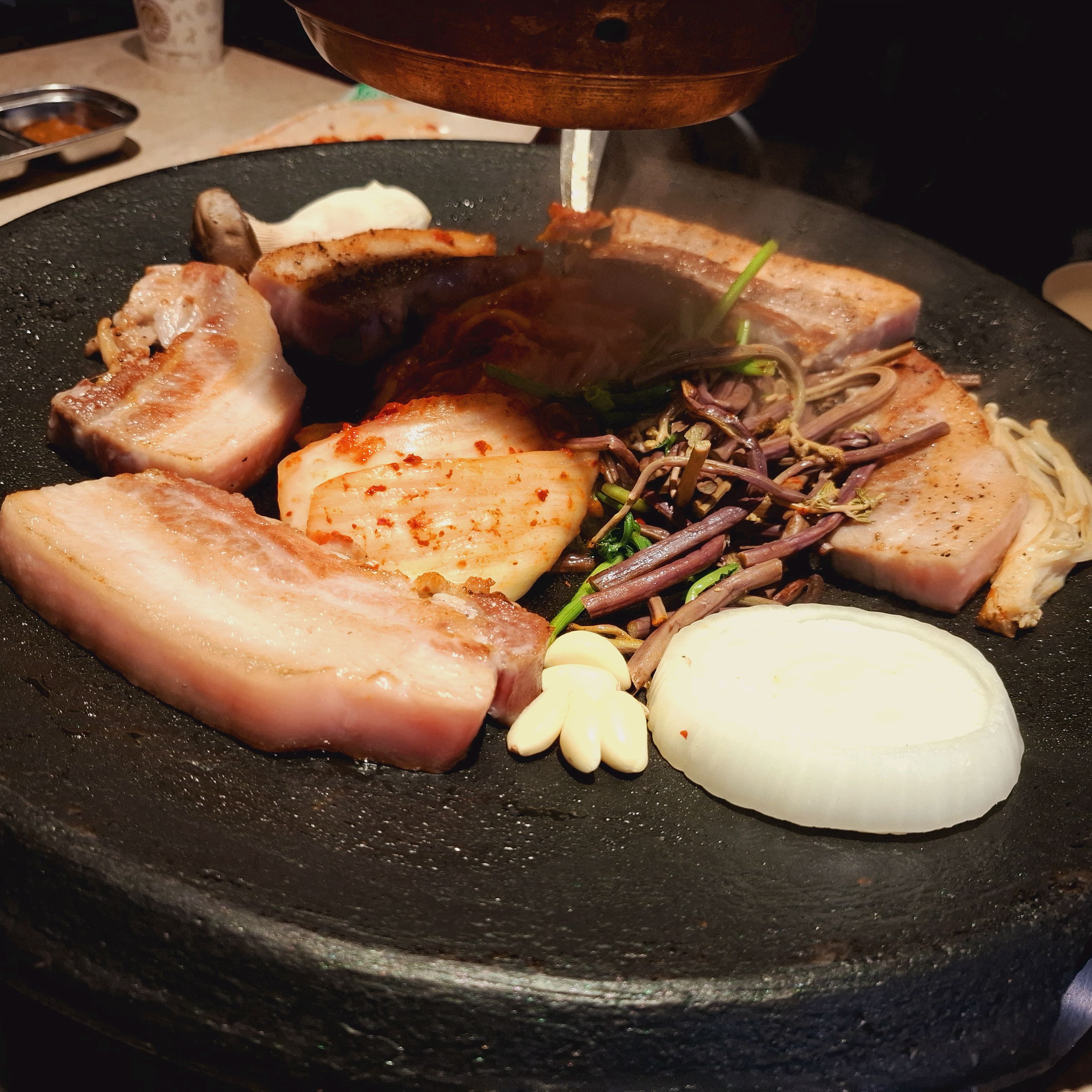오랜만에 다시 방문했는데 여전히 맛있어요 - 구월동 맛집 오복솥뚜껑