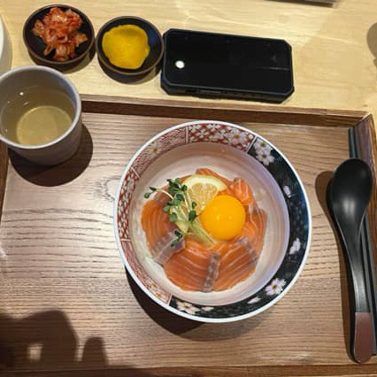 인생 연어덮밥, 라멘, 가라아게 였습니다 정말 마싯고 - 대전 맛집 일관 대전갈마동본점