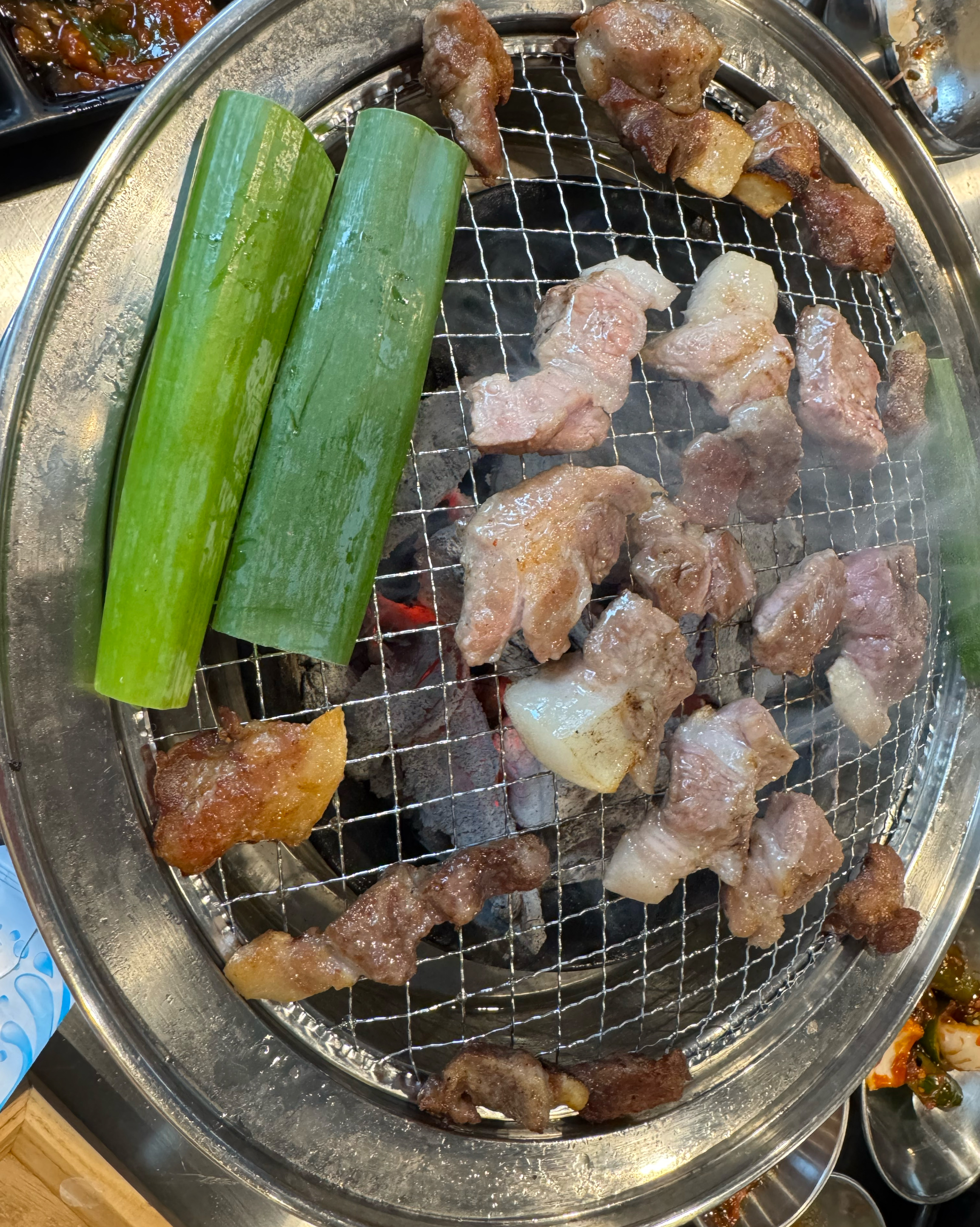 오랜만의 가족외식 - 대전 맛집 반지하 관평점