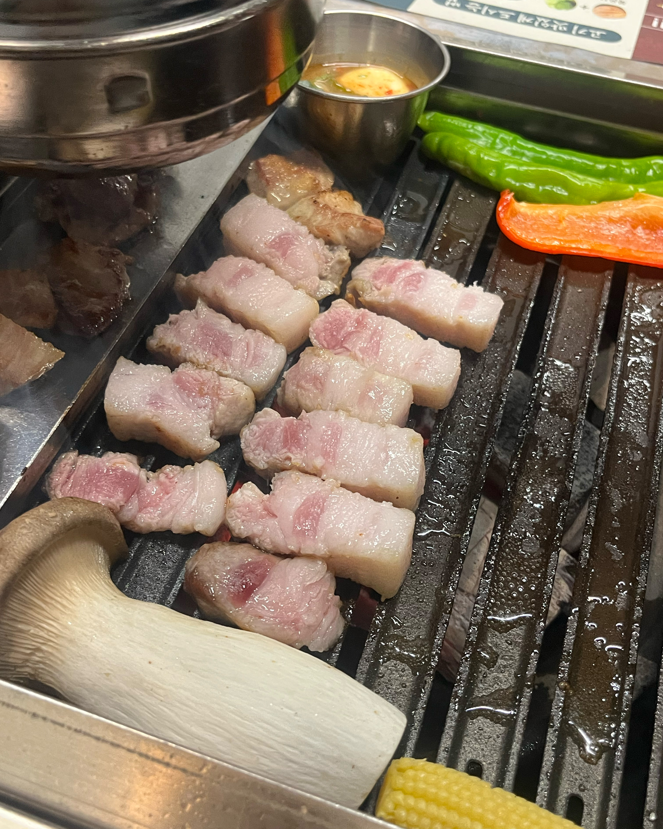 숙성고기라 그런지 맛이 남다르네요. - 대전 맛집 육화탄 대전롯데백화점 괴정점