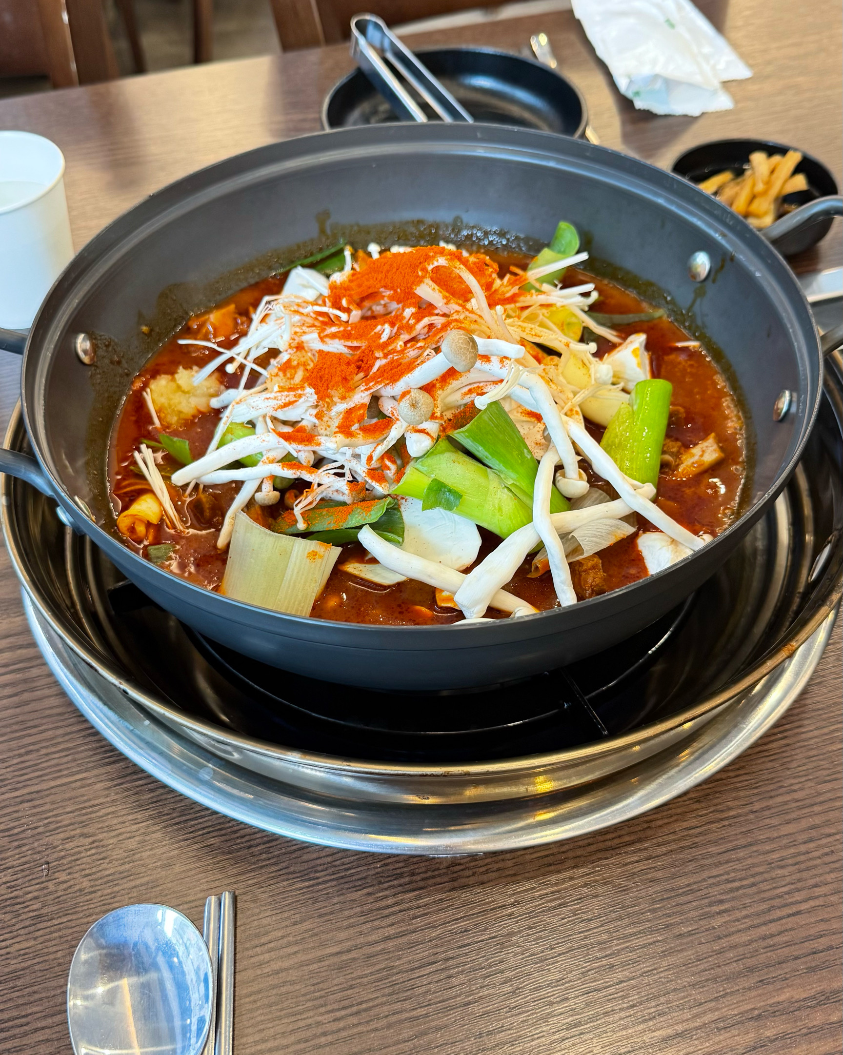 너무너무 맛있어요 - 대전 맛집 앞산큰골집 대전둔산점