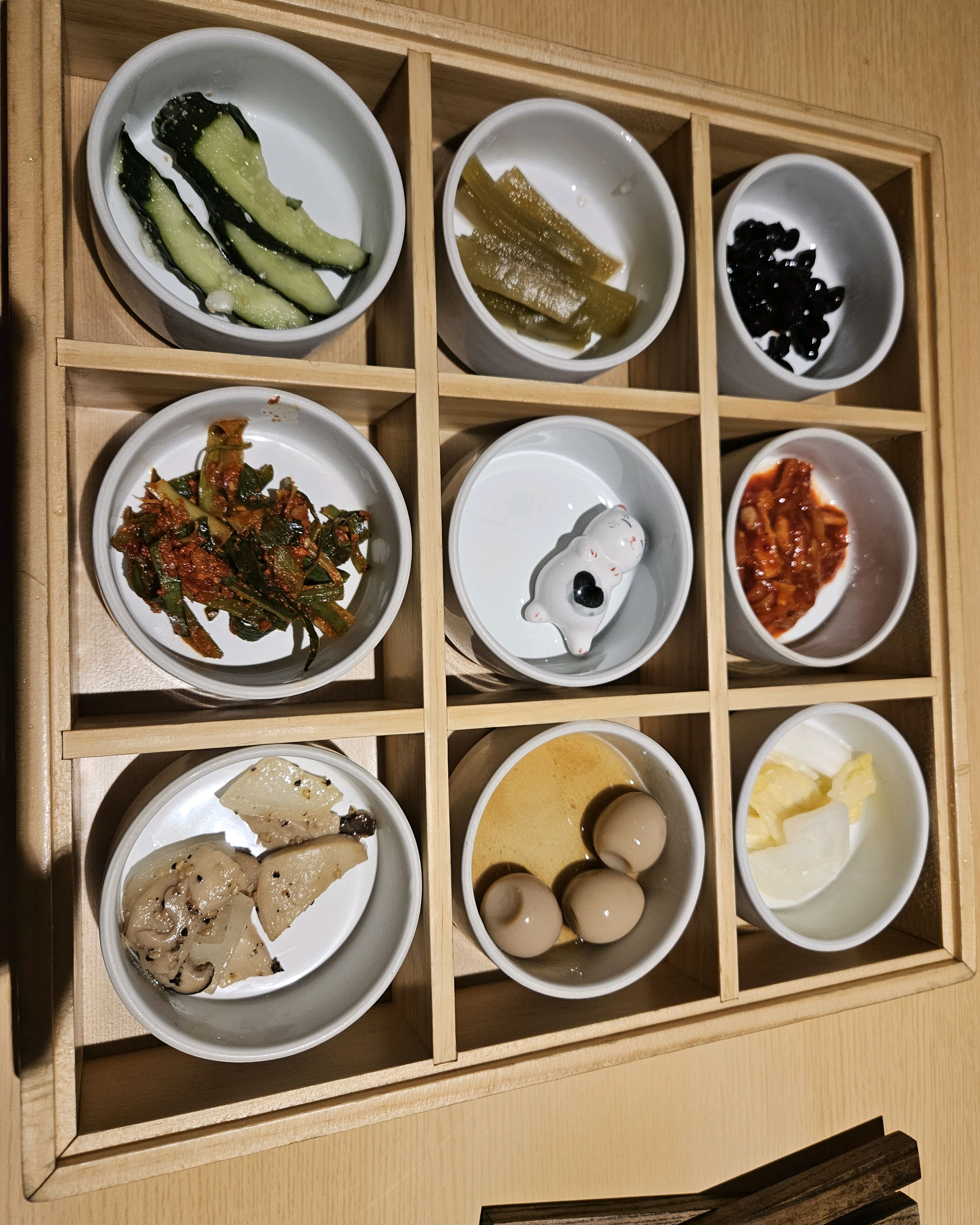 분위기 조용하고 고기가 야들야들 맛있네여. - 대구 맛집 칠복료칸 들안길점