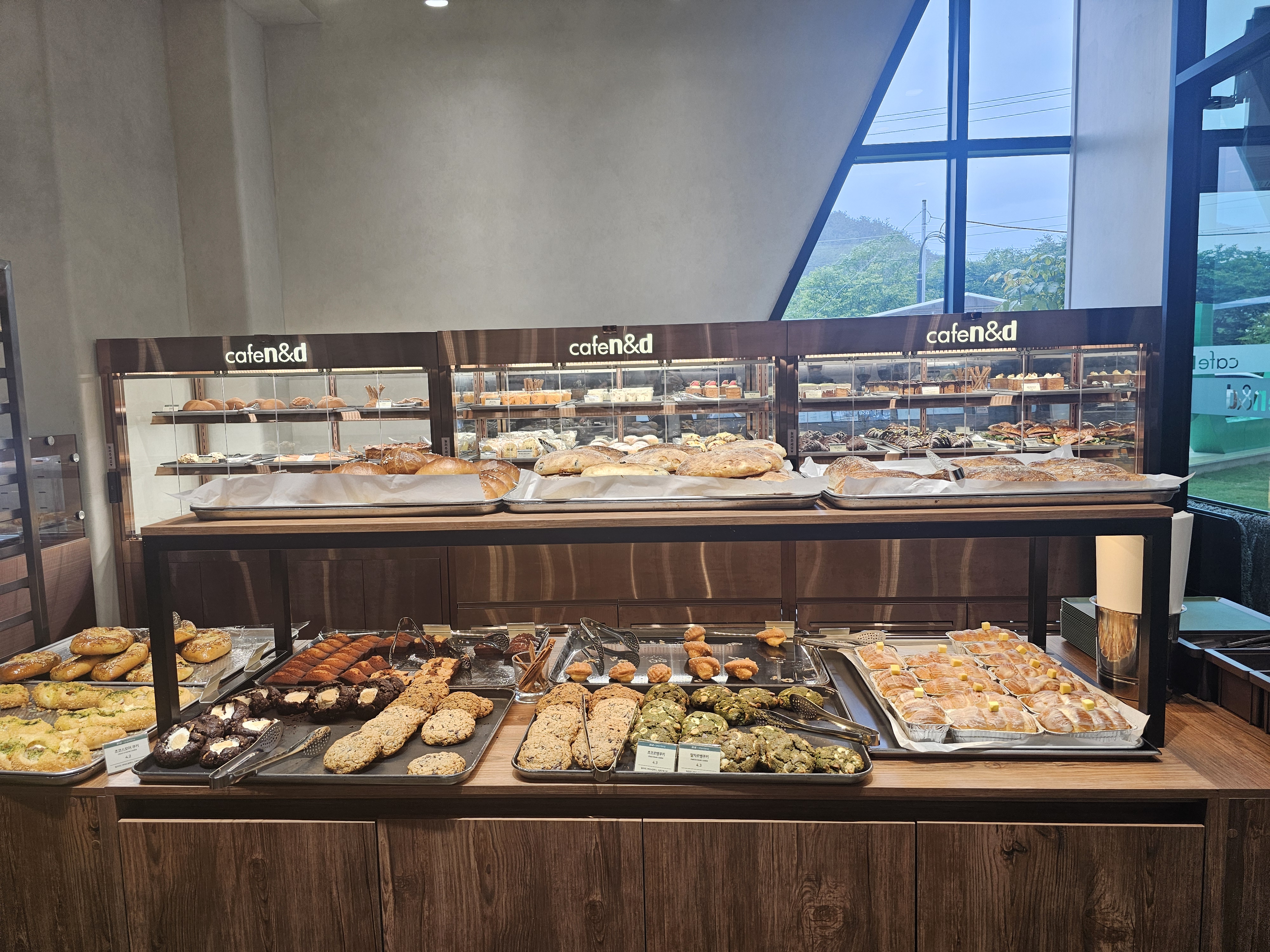 디저트와 음료가 너무 맛있어요♡♡ - 대전 맛집 cafe N&D