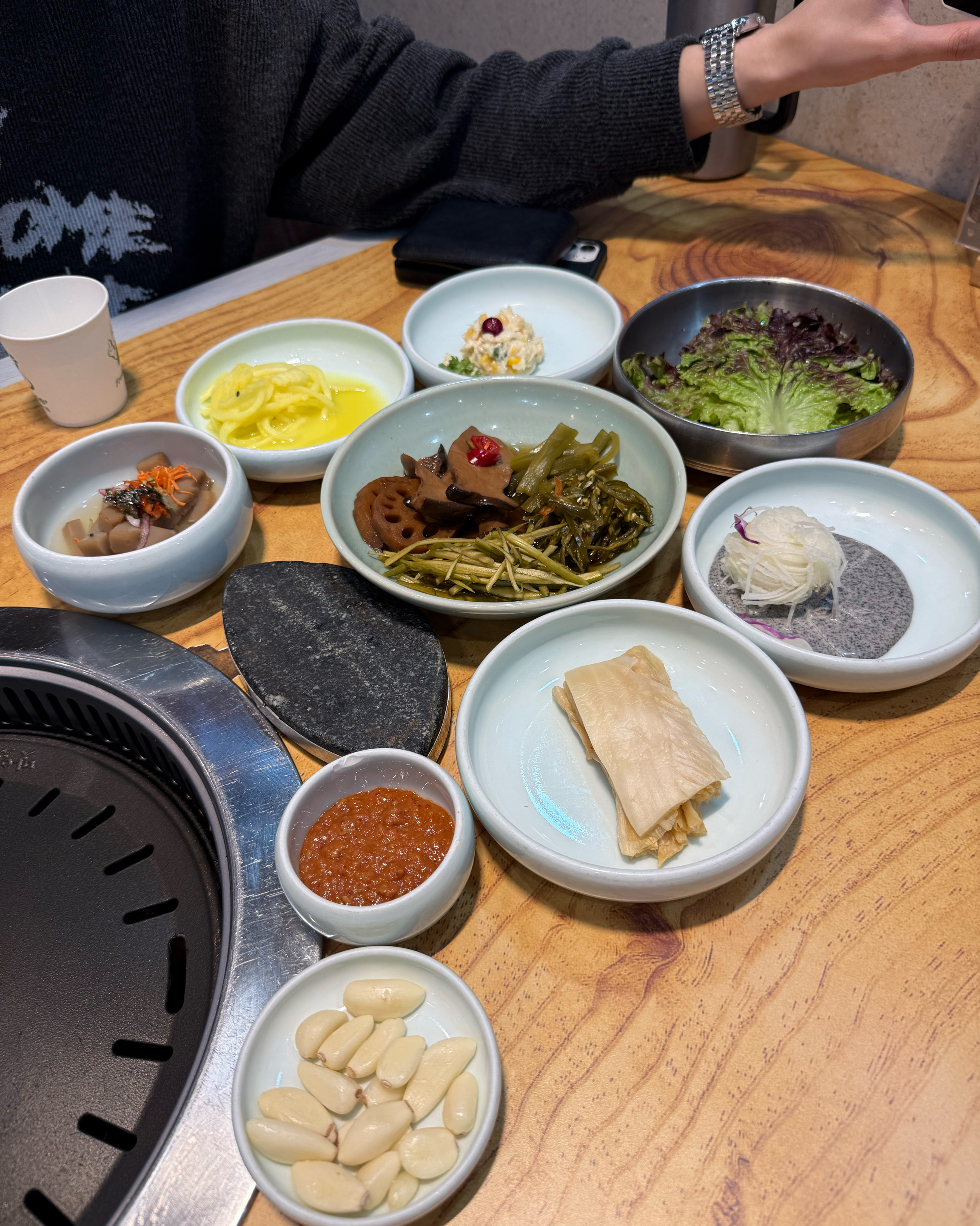 반찬도 맛있구 고기도 너무너무 맛있어용 - 대전 맛집 맛찬들왕소금구이 갈마점