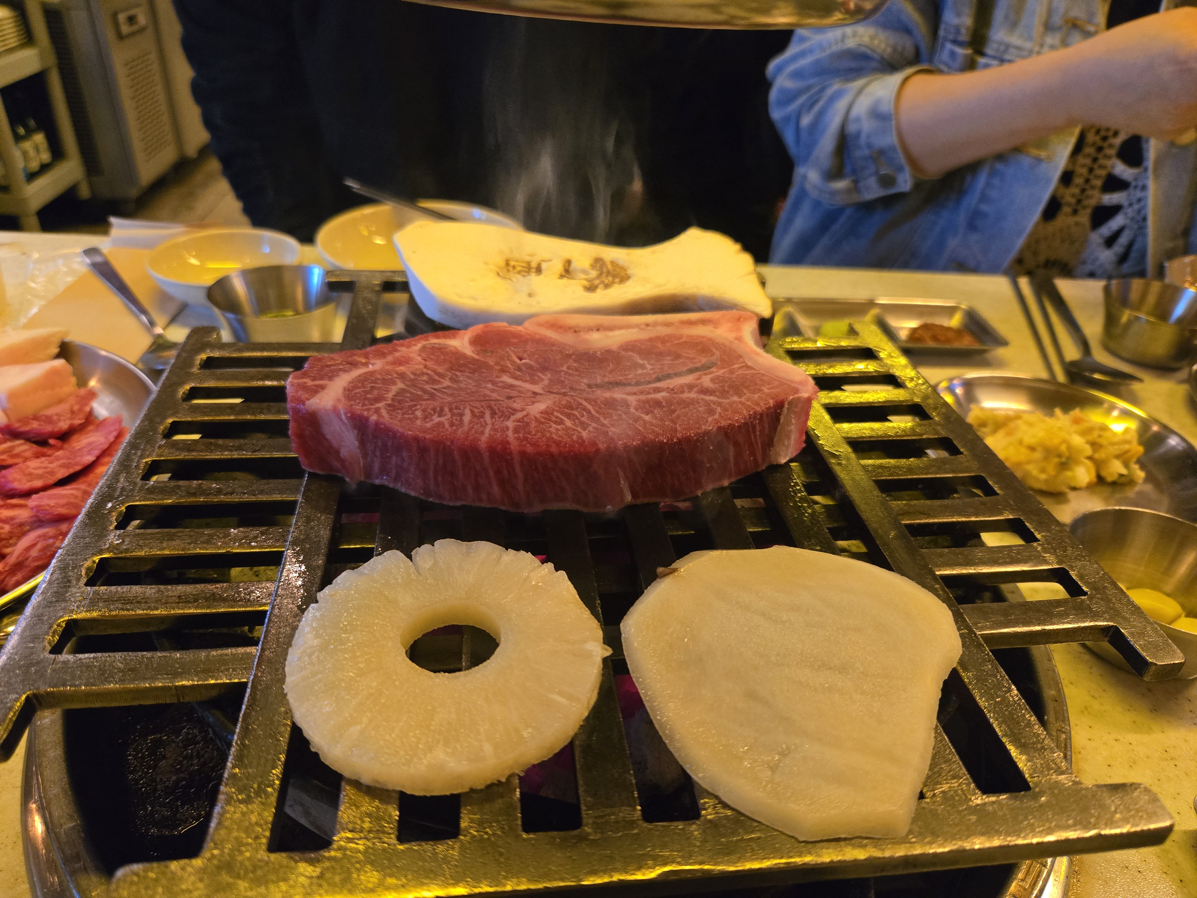 고기도 맛있지만 - 대전 맛집 백송한우 대전 유성
