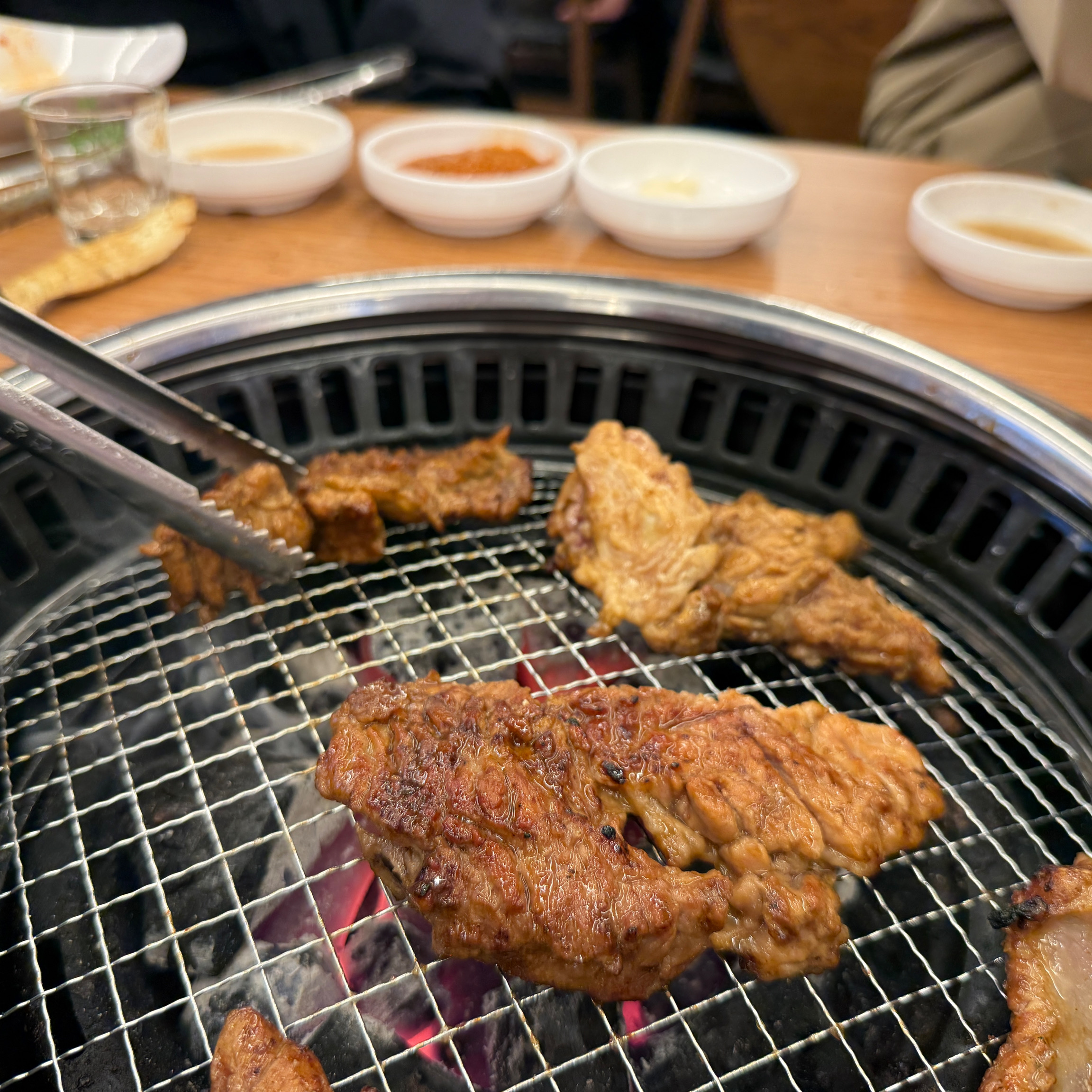 여긴 냉면도 찐맛집이에요..🫶🏻 집주변이어서 자주갑니다ㅎㅎ 맛있어요~ - 대전 맛집 솔가숯불갈비 서대전점
