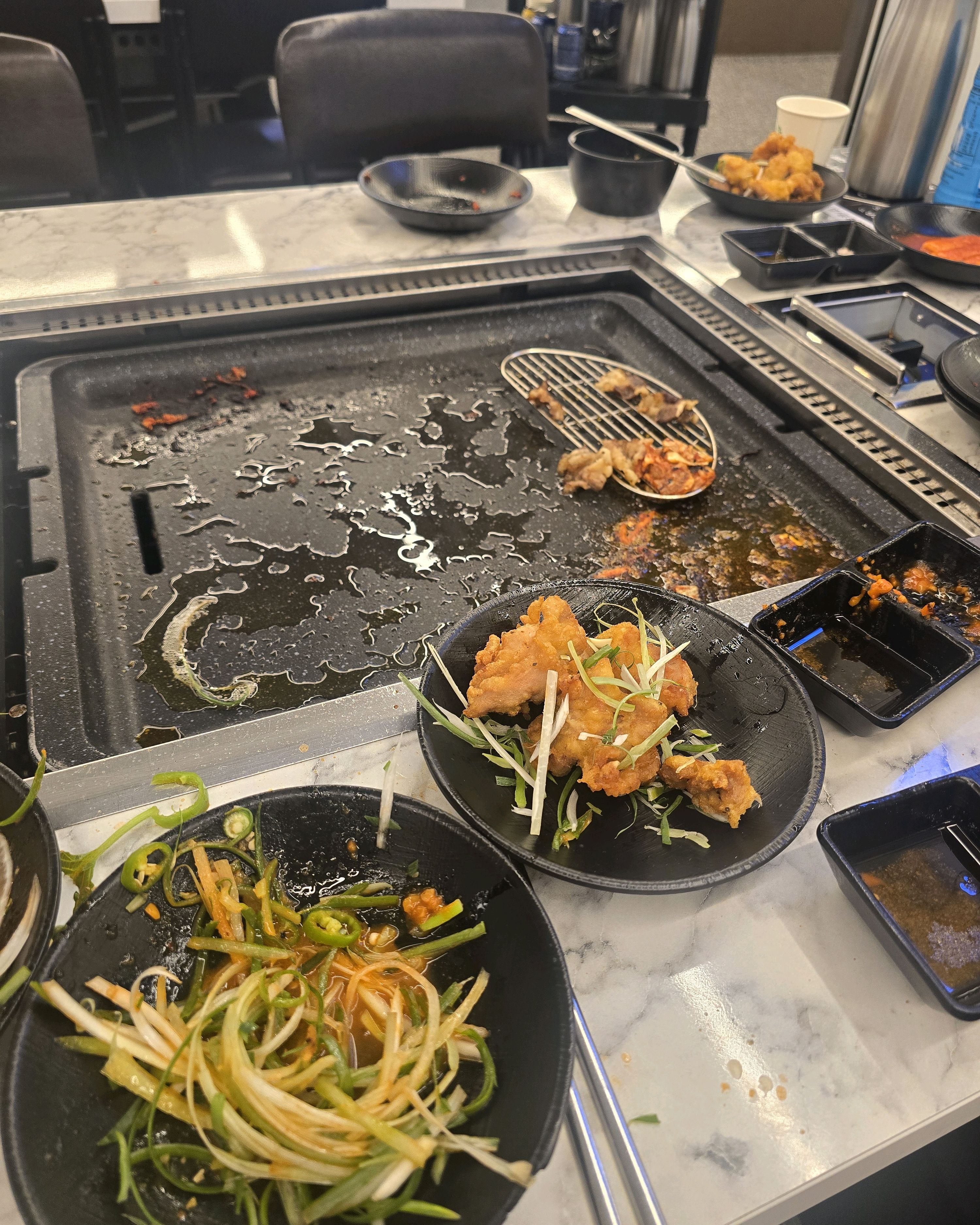 아이들과 저녁먹으러왔는데 맛있게 잘먹고갑니다~ - 대전 맛집 푸고 대전은행점