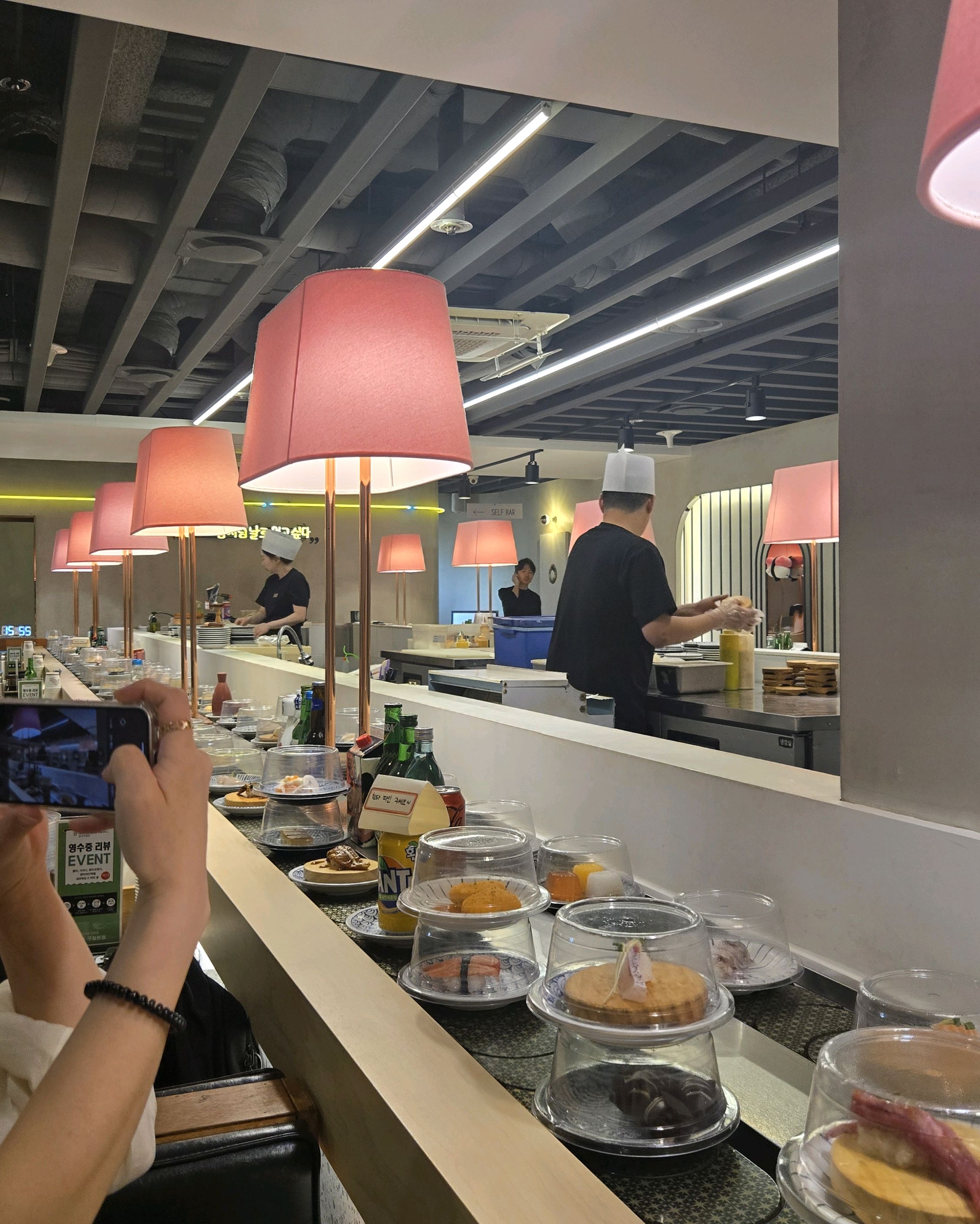 급 초밥이 땡겨서 왔는데 매장 깔끔하고 가격도 괜찮네요!! - 구월동 맛집 스시천 구월본점