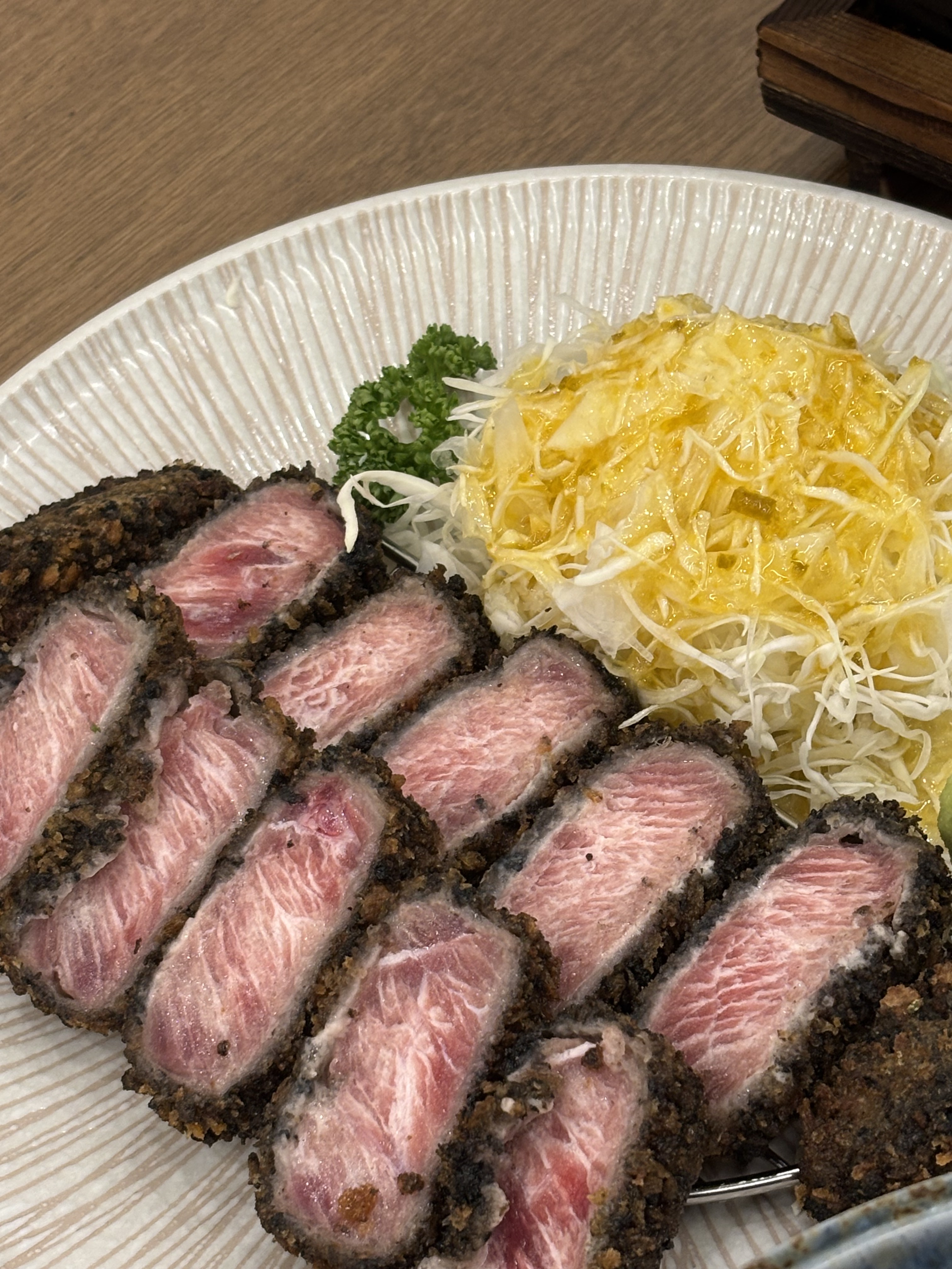 규카츠와 마제소바 너무 맛있고😘 매장도 넓고 사장님도 친절하세요❤️ 첫 규카츠인데 너무 맛