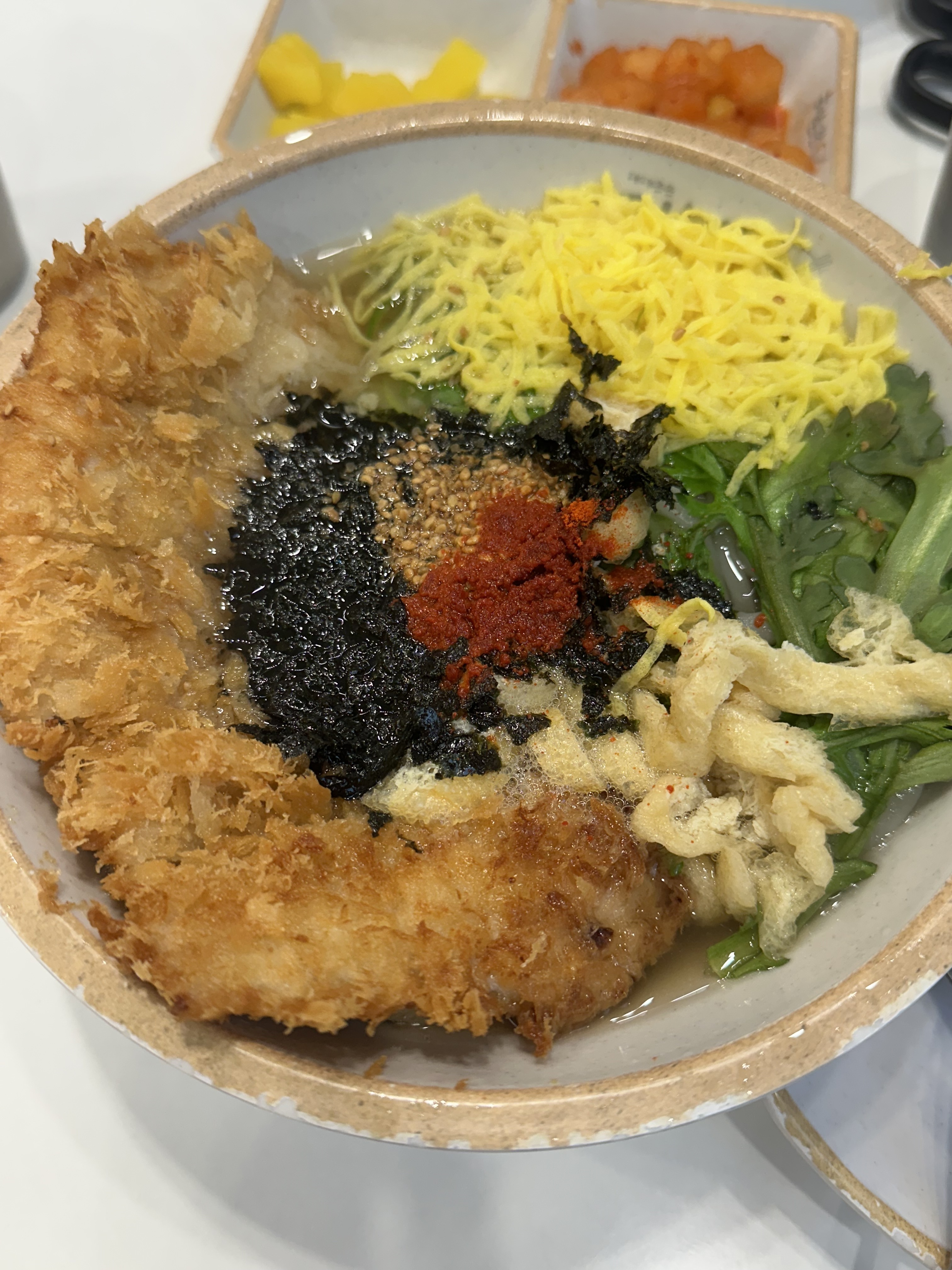 두 번째 방문이에요 우동도 밀면만큼이나 맛있어요 ㅎㅎ 고기우동도 먹었는데 불향이 참 좋아요