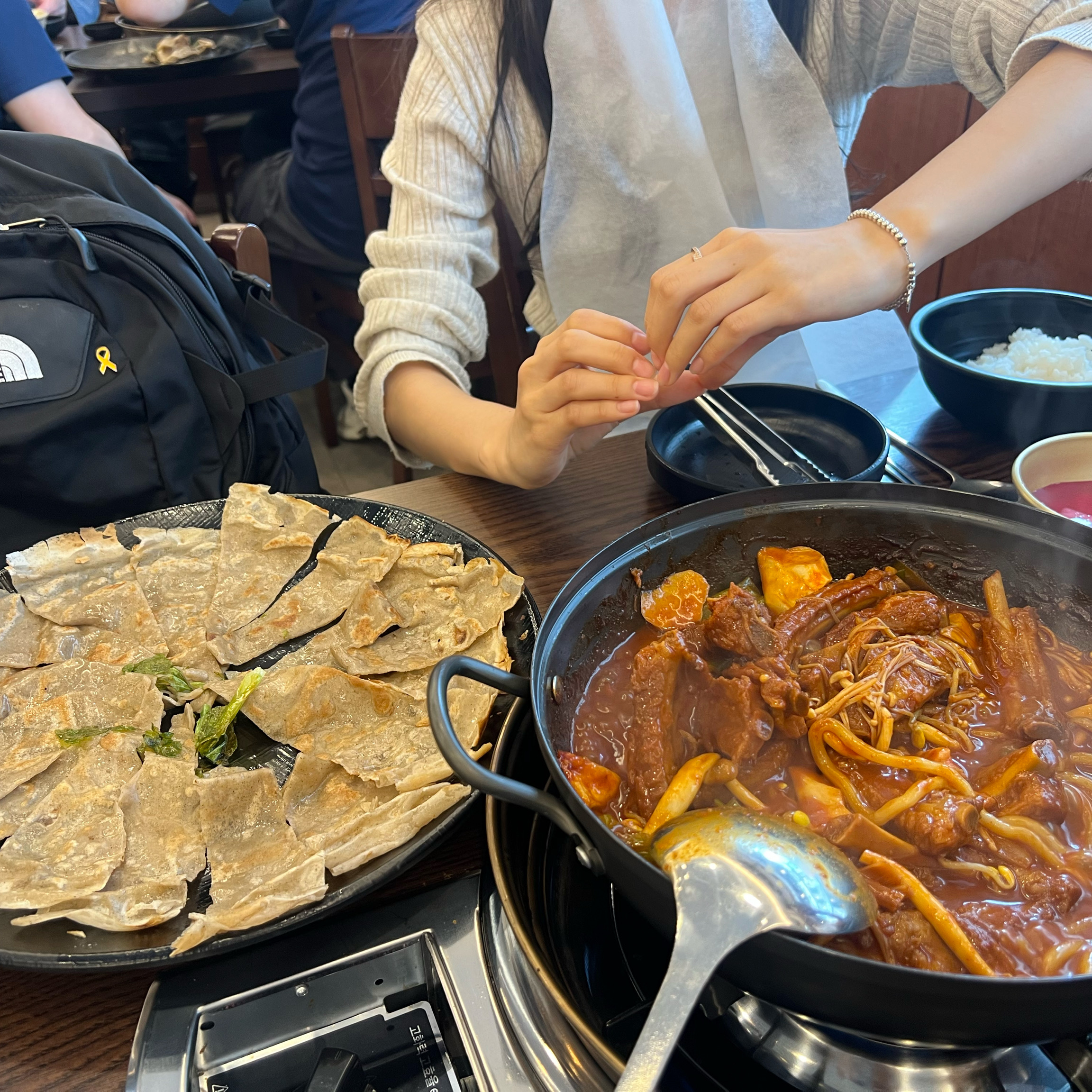 또간집 나왔다고 해서 궁금했는데 기대보다 너무 맛있고 직원분들도 다 너무 친절하셔서 좋았어