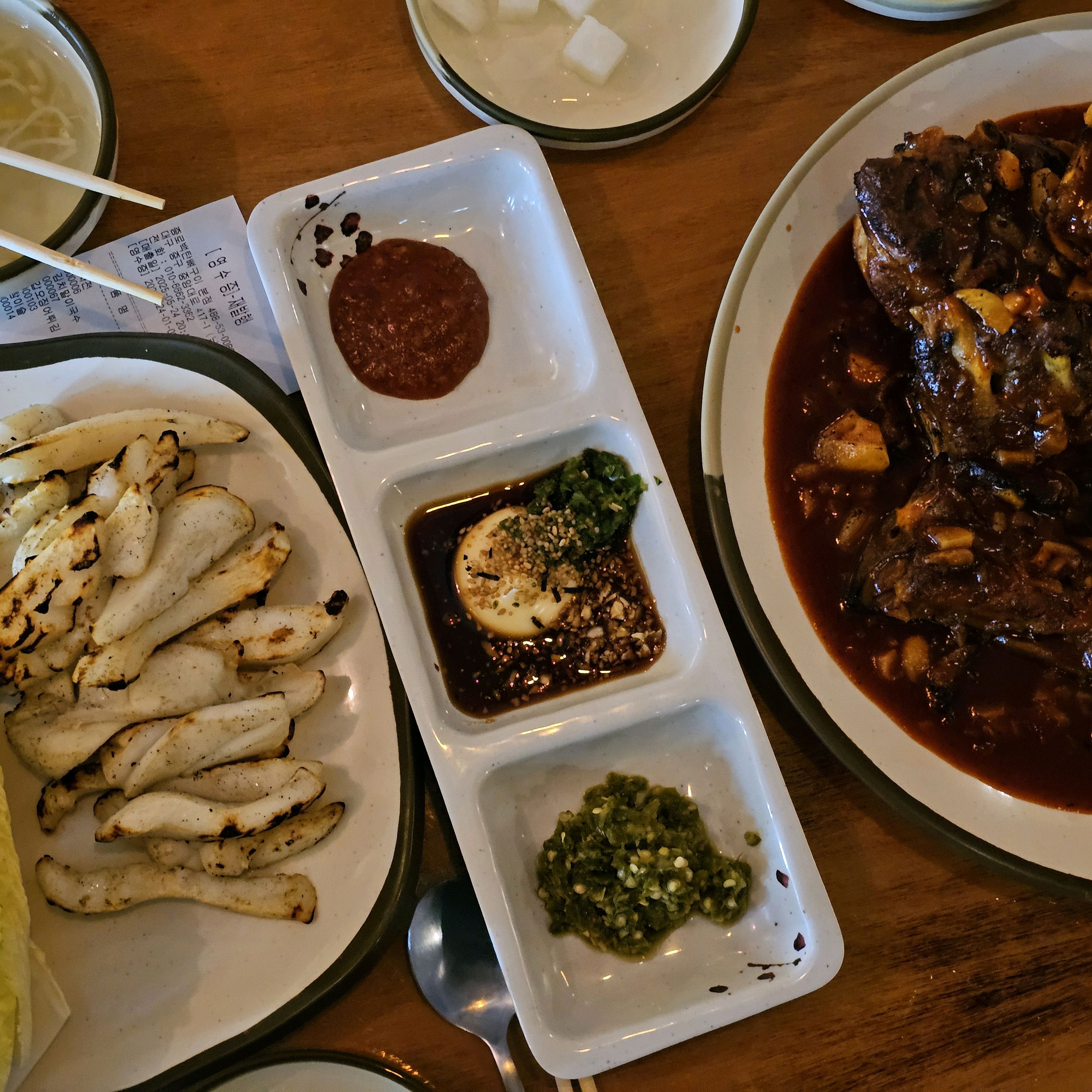 대구여행왔는데 야장이 멋져보여서 왔어요 - 대구 맛집 종로백탄뼈구이 갑오일맥