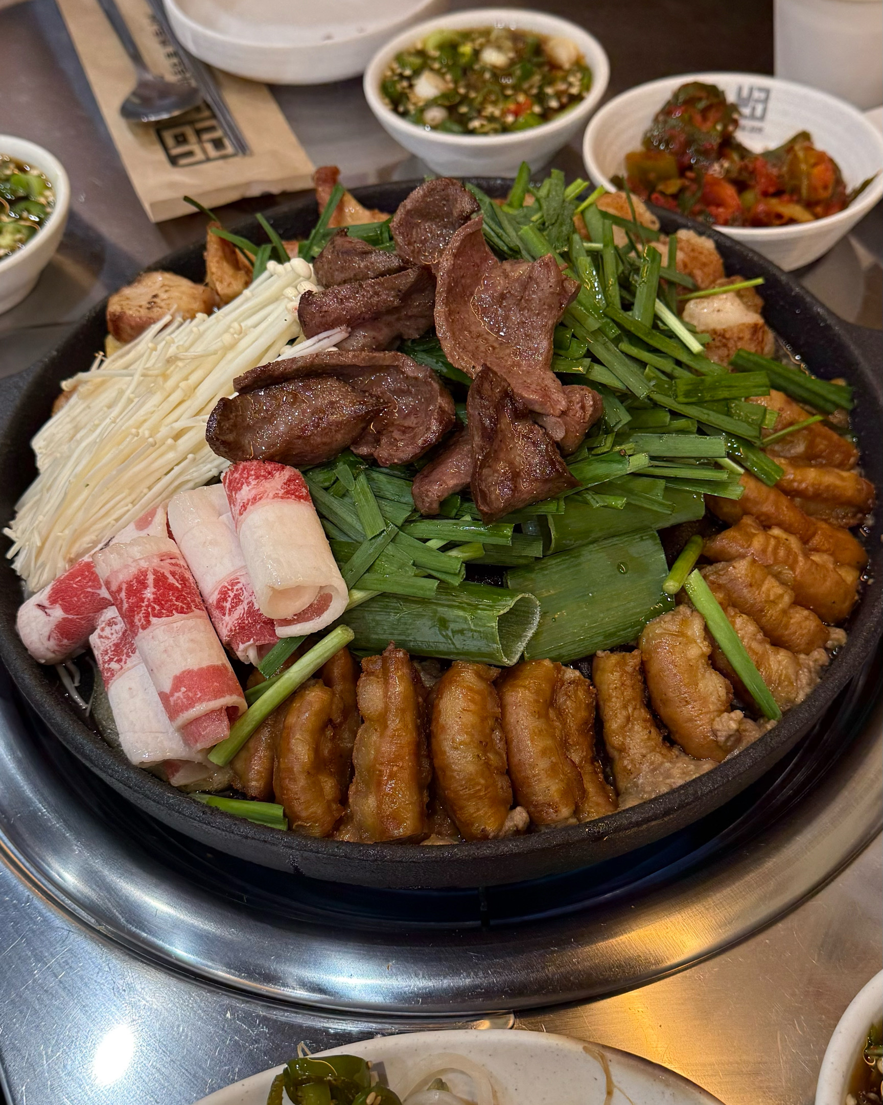 아니 진짜 곱가득하고 너무맛잇어여 웨이팅하고왓는데도 진심 너무만족함 성심당이랑도 가깝고 야