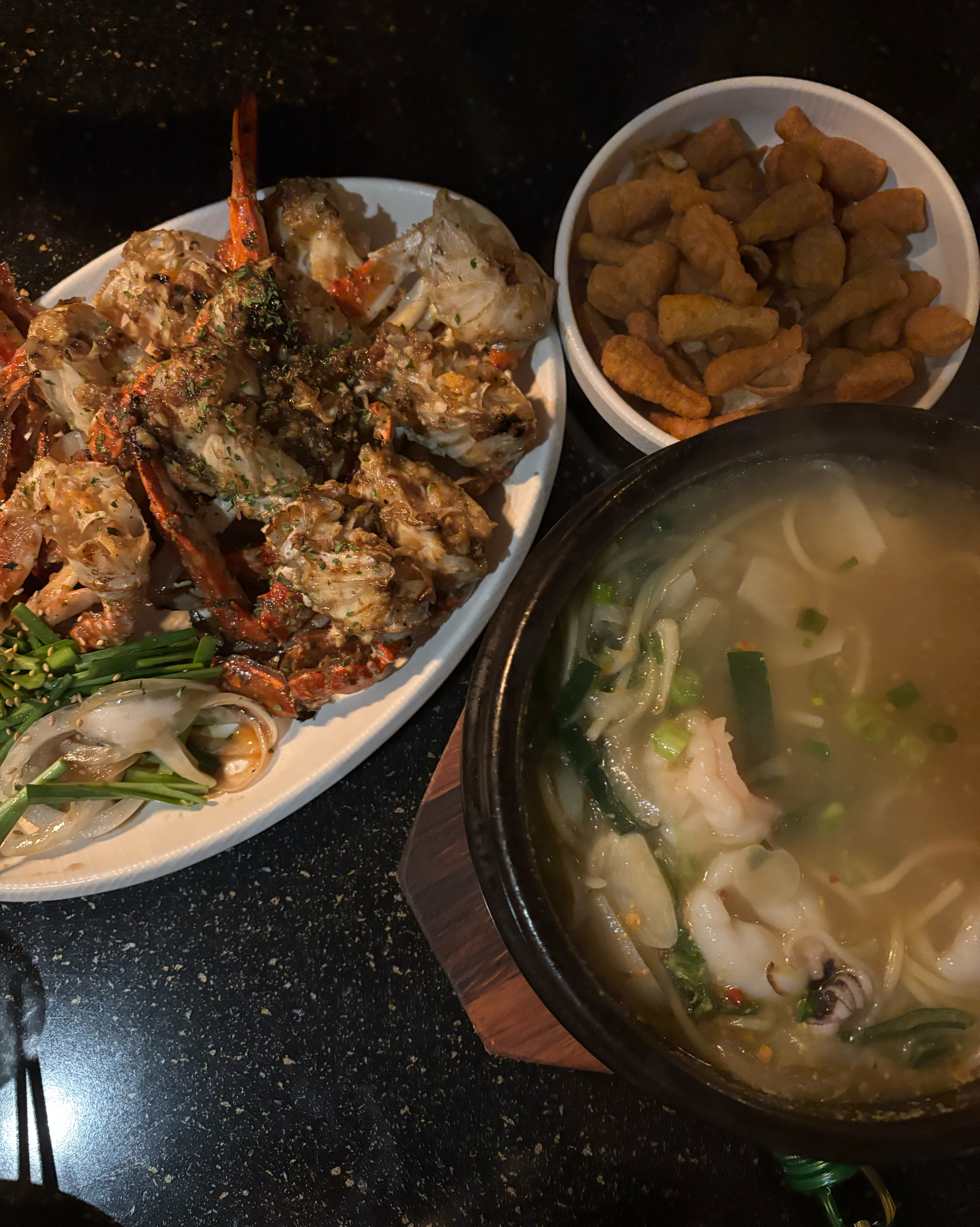 메뉴 구성이 너무 괜찮고 다 너무 맛있어요!!!! 두번째 방문인데 두 번다 너무 만족!!!