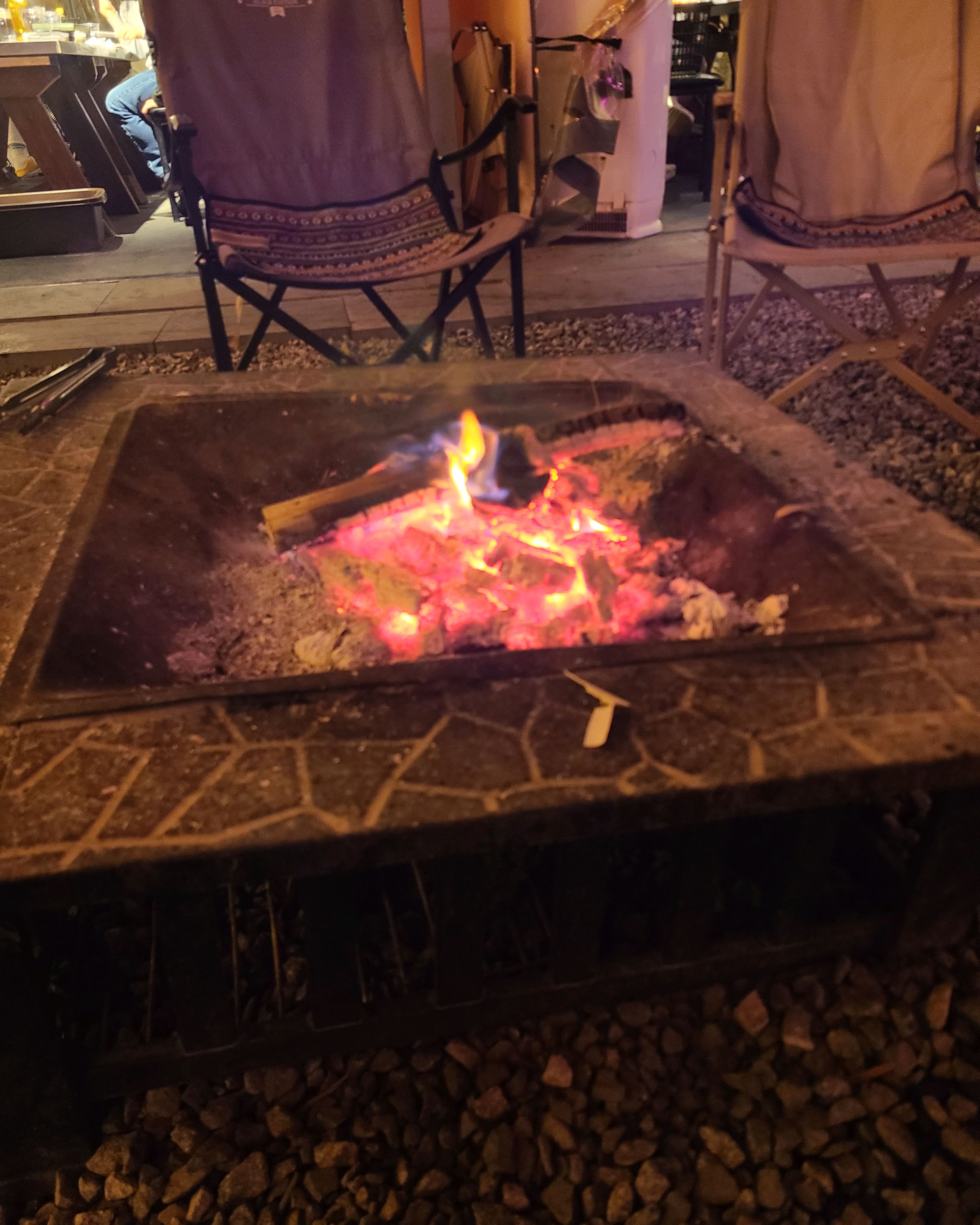 좋아요 - 대전 맛집 야외바베큐 모닥303