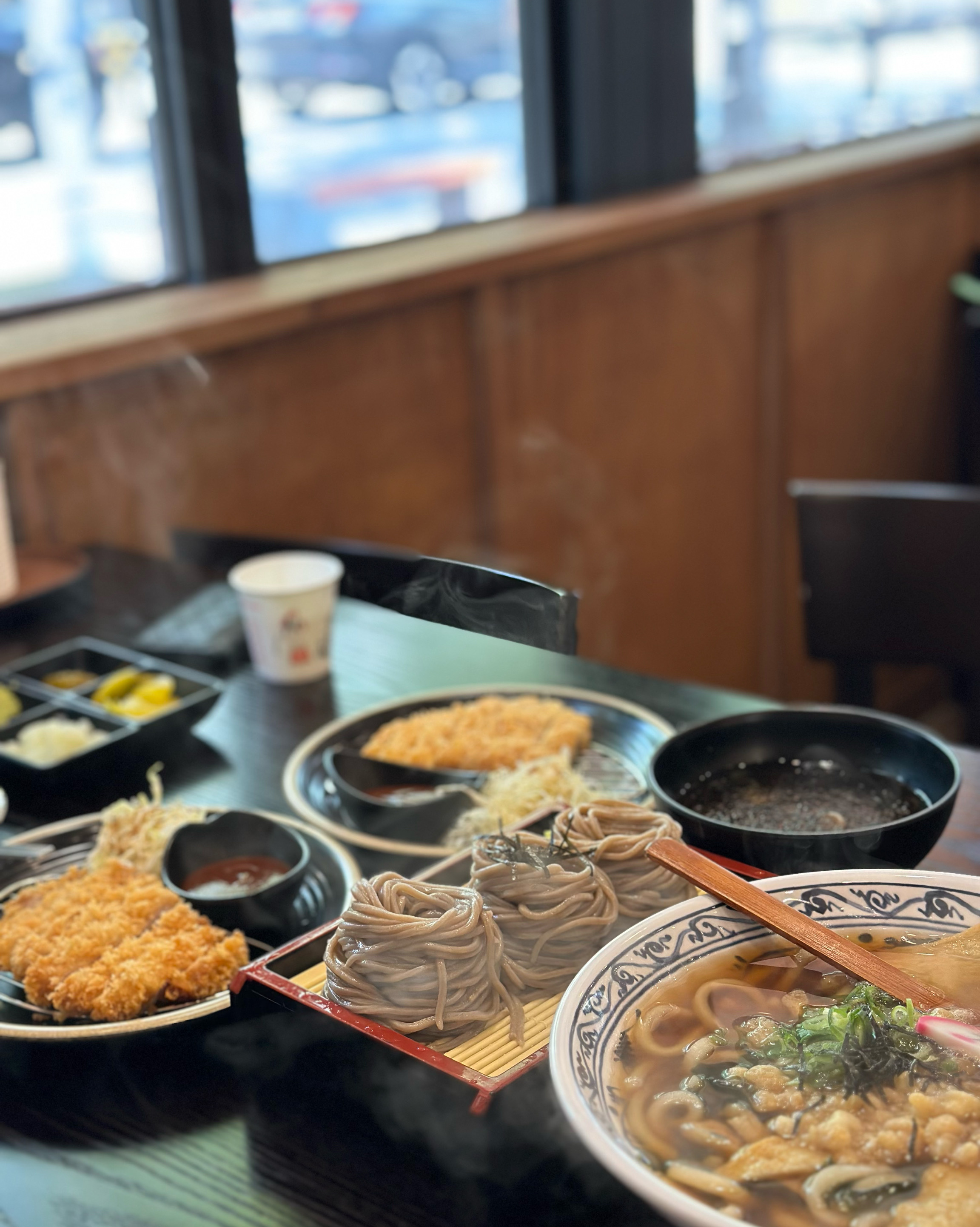우동이 탱글탱글 맛있어요!!주차도 너무 편리하고 좋아요~!! - 대구 맛집 삼동소바 대구시지점