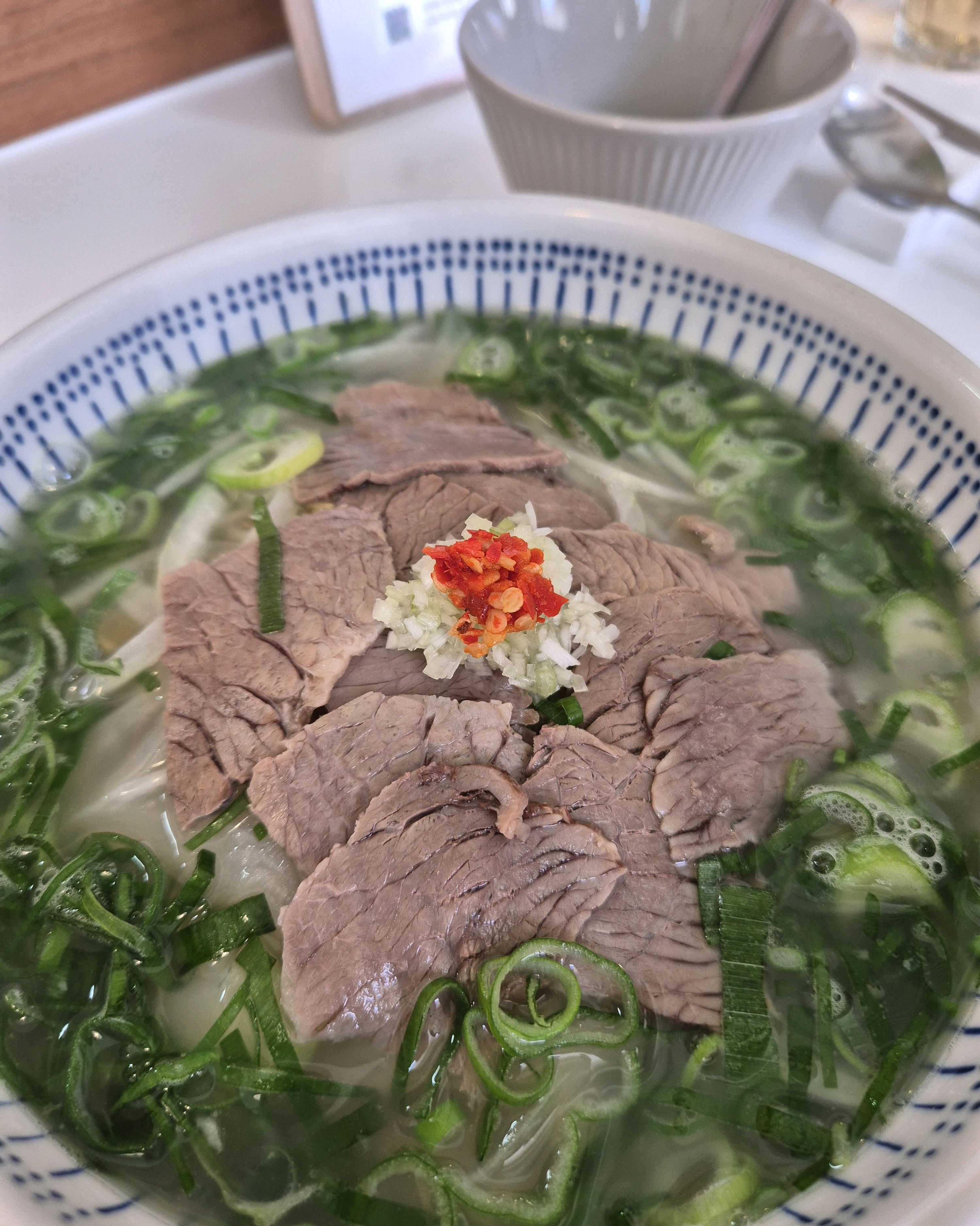 유명했던 사파키친~~ 또 와도 또 맛있네요!!  쌀국수는 말모 해물볶음밥도 굿 - 대구 맛집 사파키친