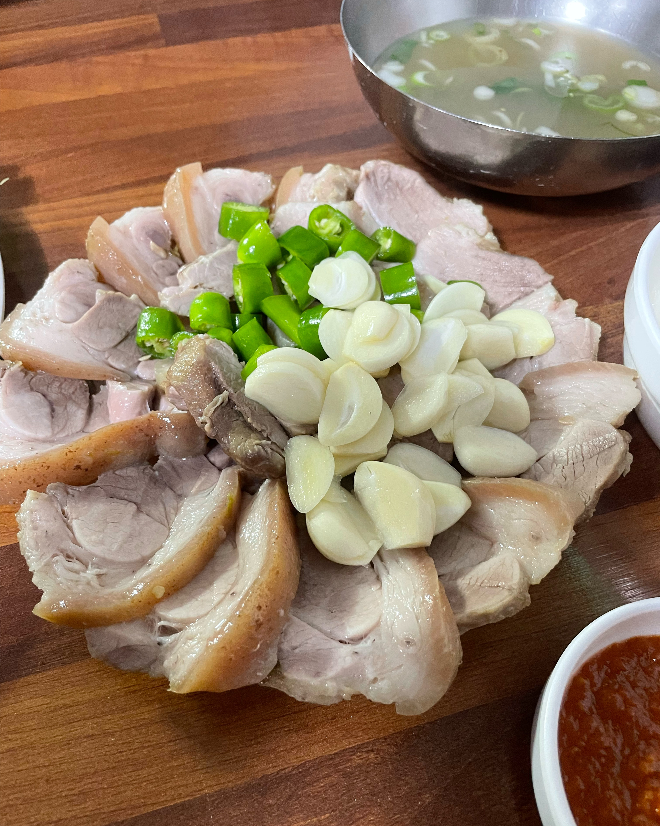 웨이팅까지 하면서 먹을 만한 맛집은 아니에요. - 대전 맛집 광천식당