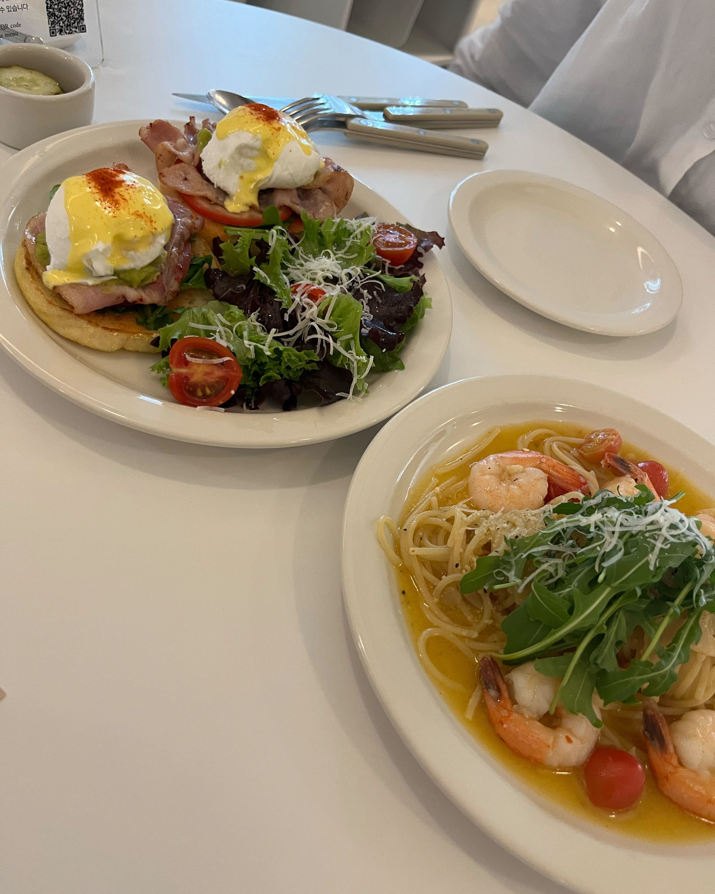 매장 분위기가 좋고 맛있어요! - 대전 맛집 무글
