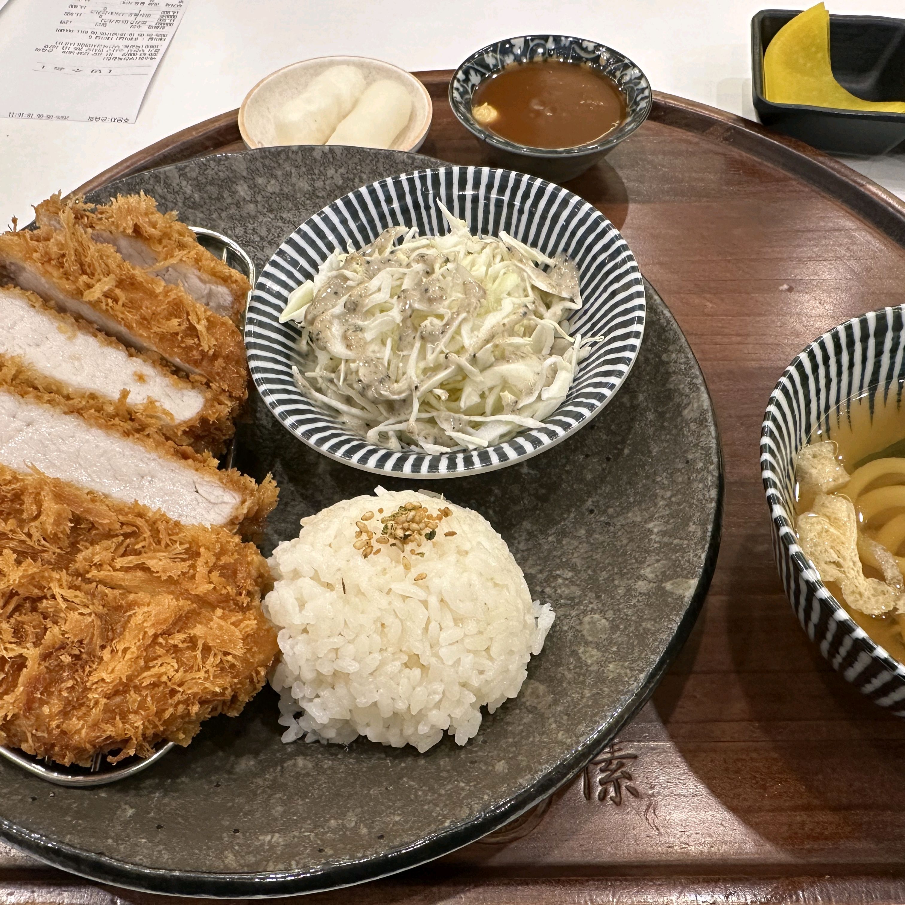 여기 돈까스 항상맛있어서 자주옵니다 밥도 무한리필되고 친절해서 너무좋아요 - 옥길동 맛집 백소정 부천옥길점