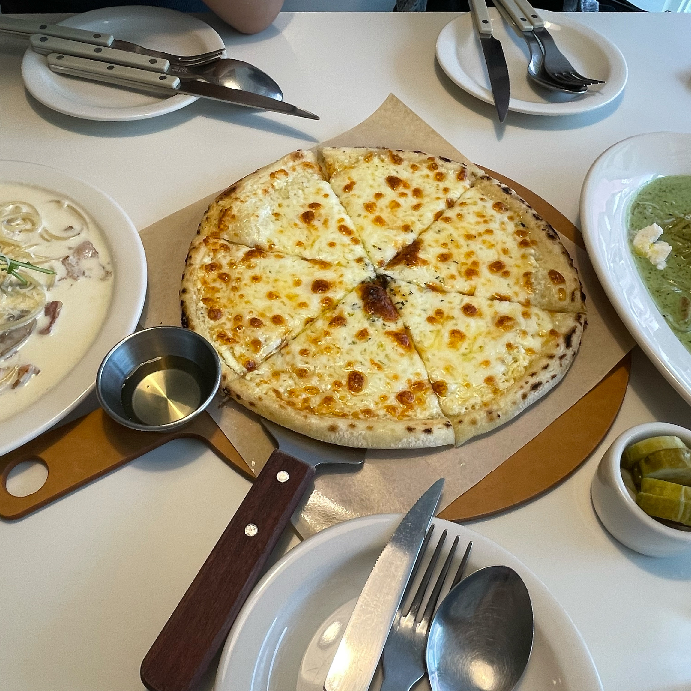 시내에 있는 파스타집 중에 젤 맛잇는 곳 같아요 ㅠ - 대전 맛집 무글