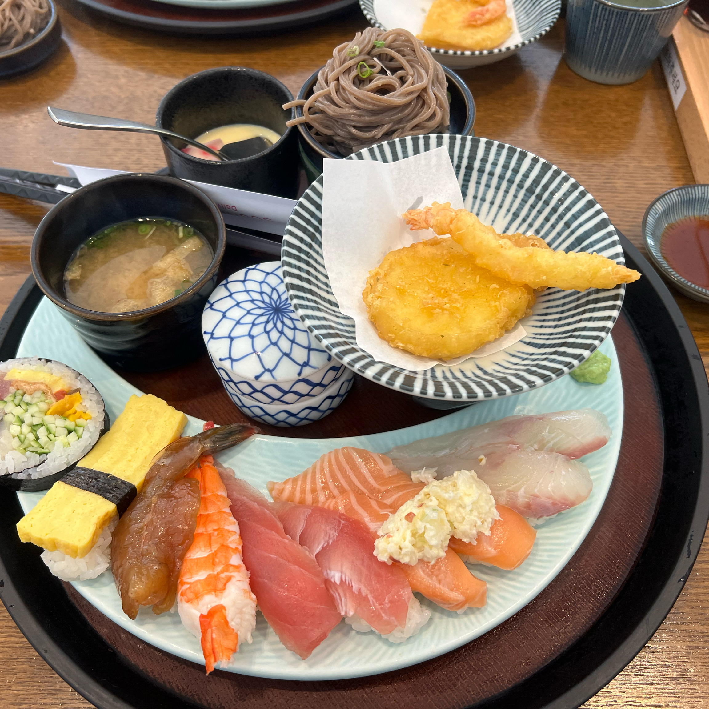 대전 봉명동 가족모임장소로 적합합니다 맛있어요 - 대전 맛집 상무초밥 유성점