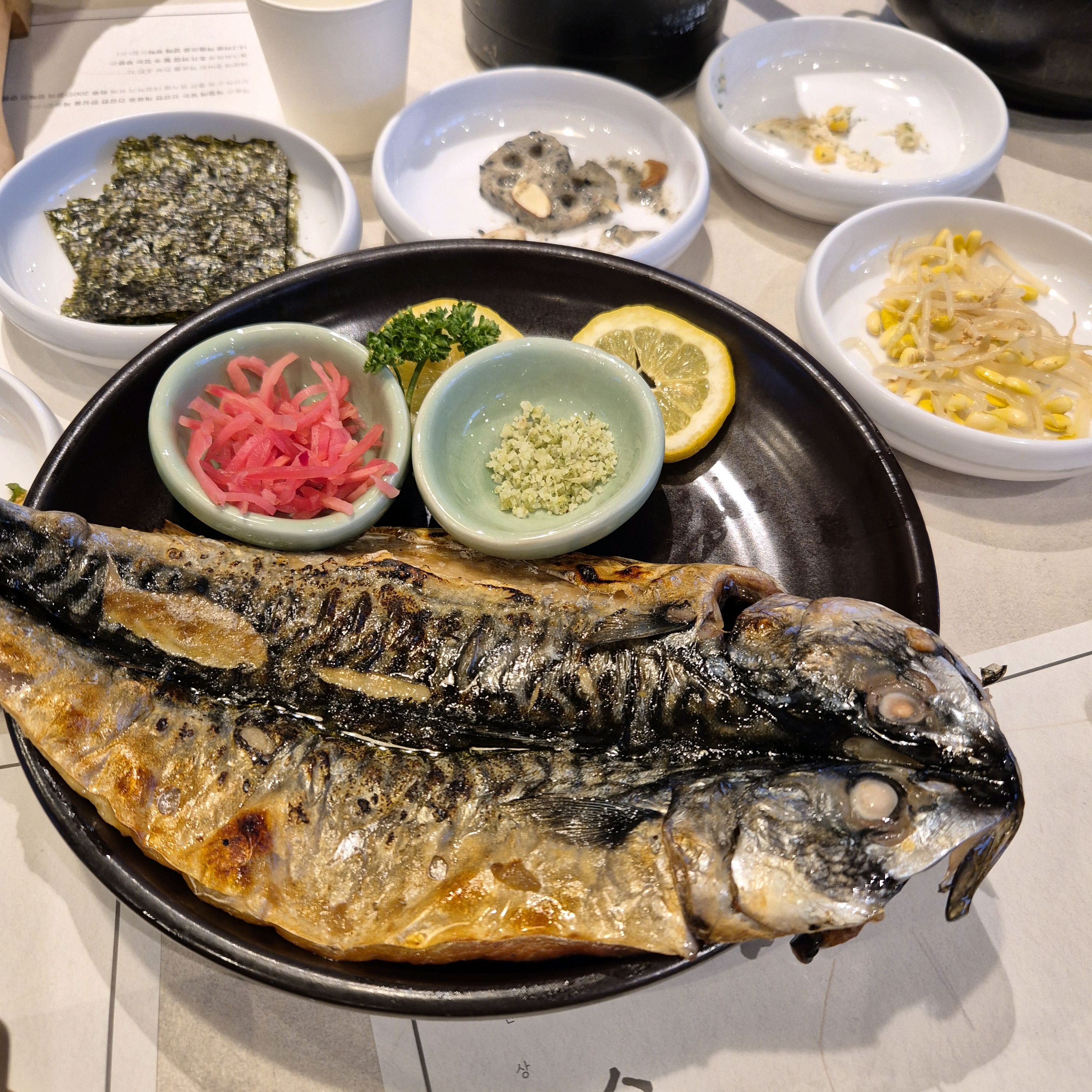 바다전망이 참 좋네요 - 부산명지 해솥 명지본점