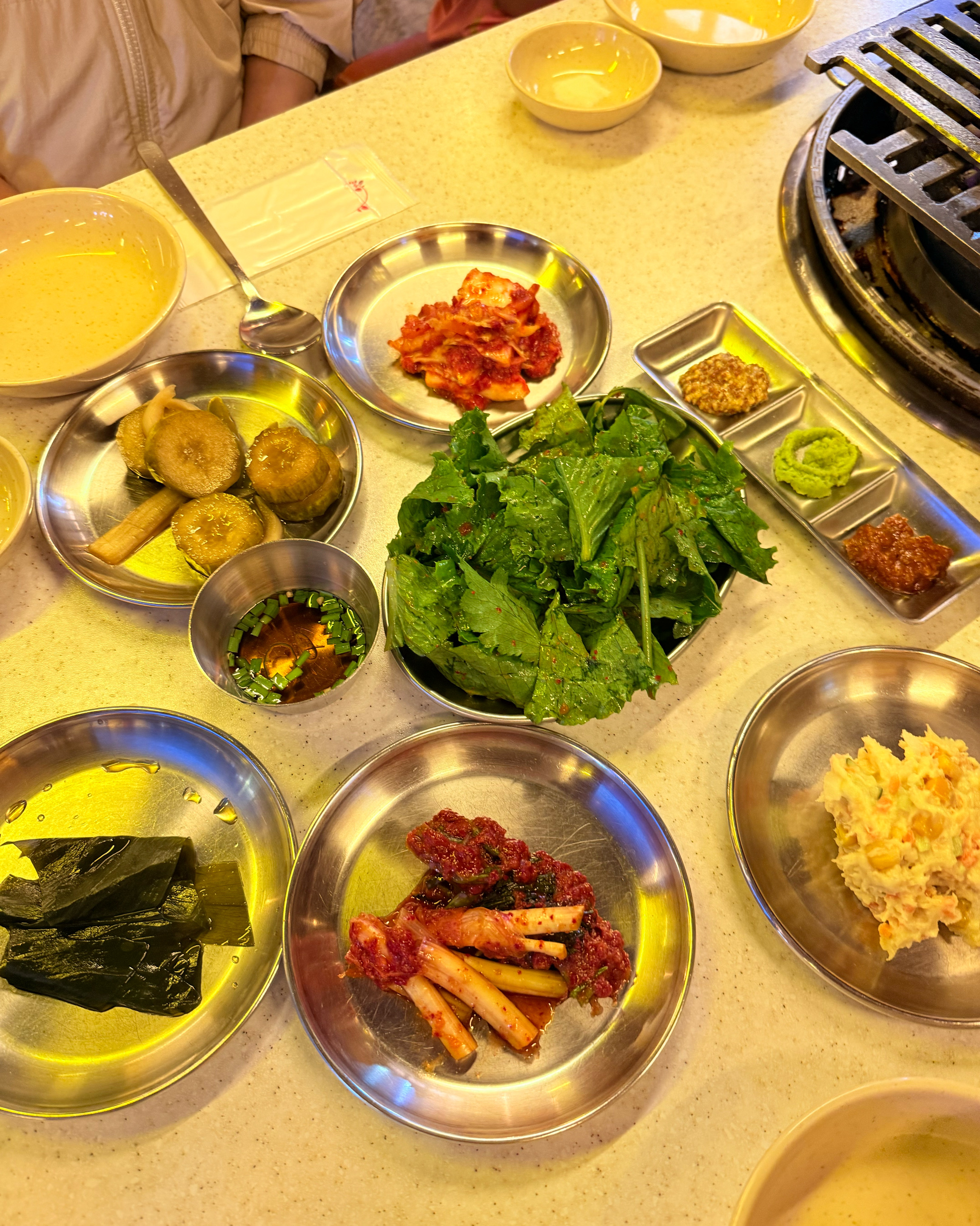 엄마 모시고 대전에 놀러왔는데 - 대전 맛집 백송한우 대전 유성